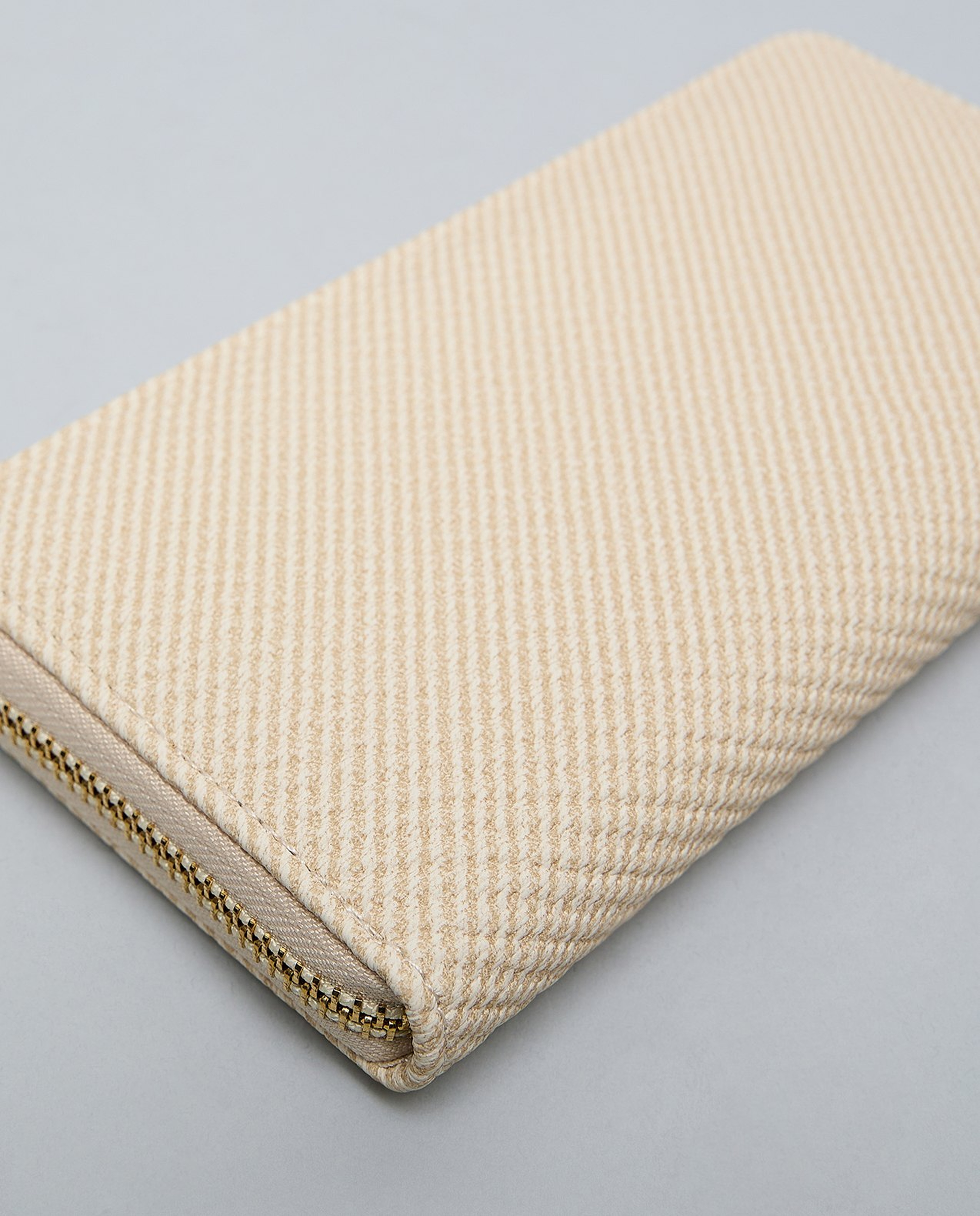 Textured Long Wallet