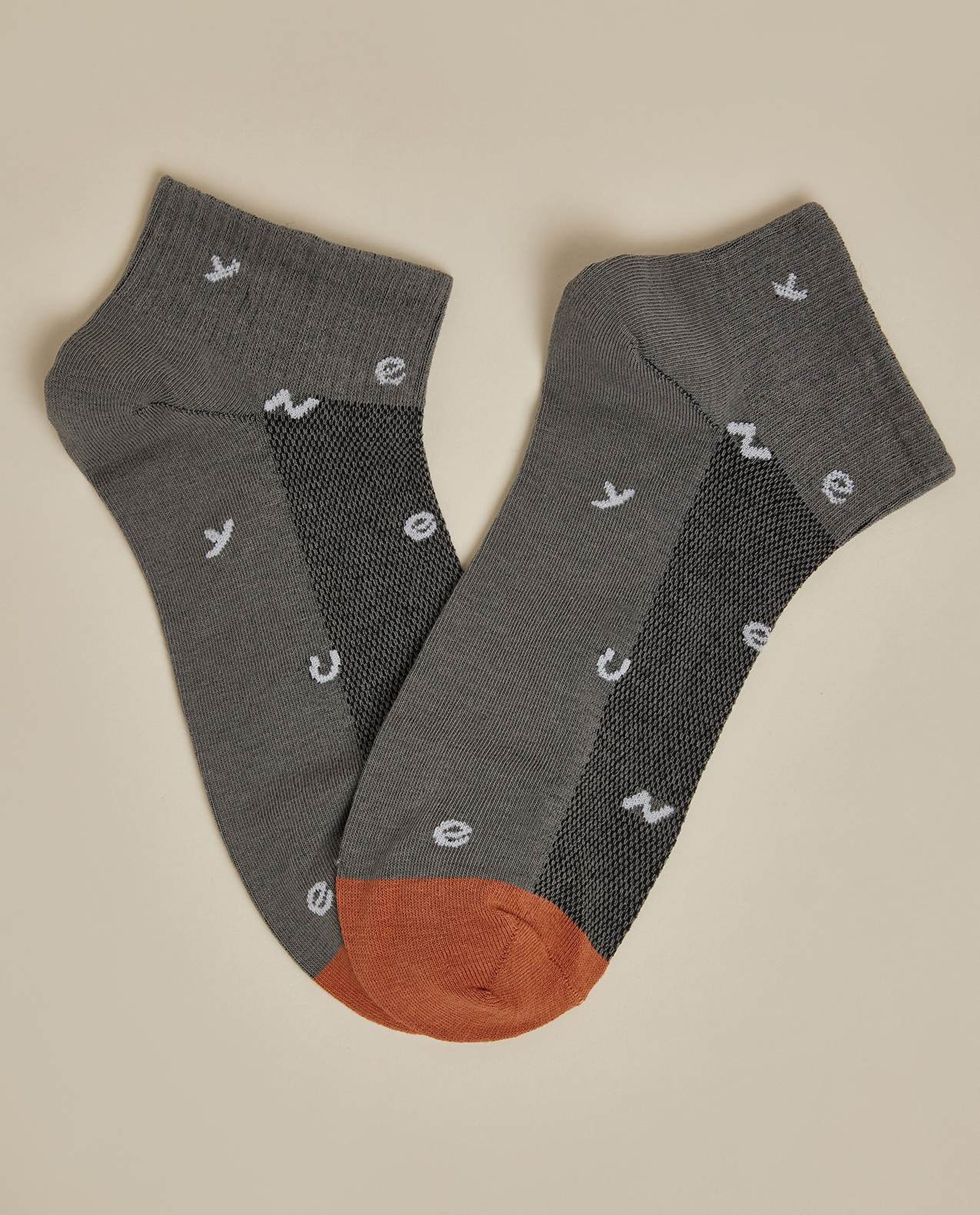 3 Pack Patterned Ankle Socks