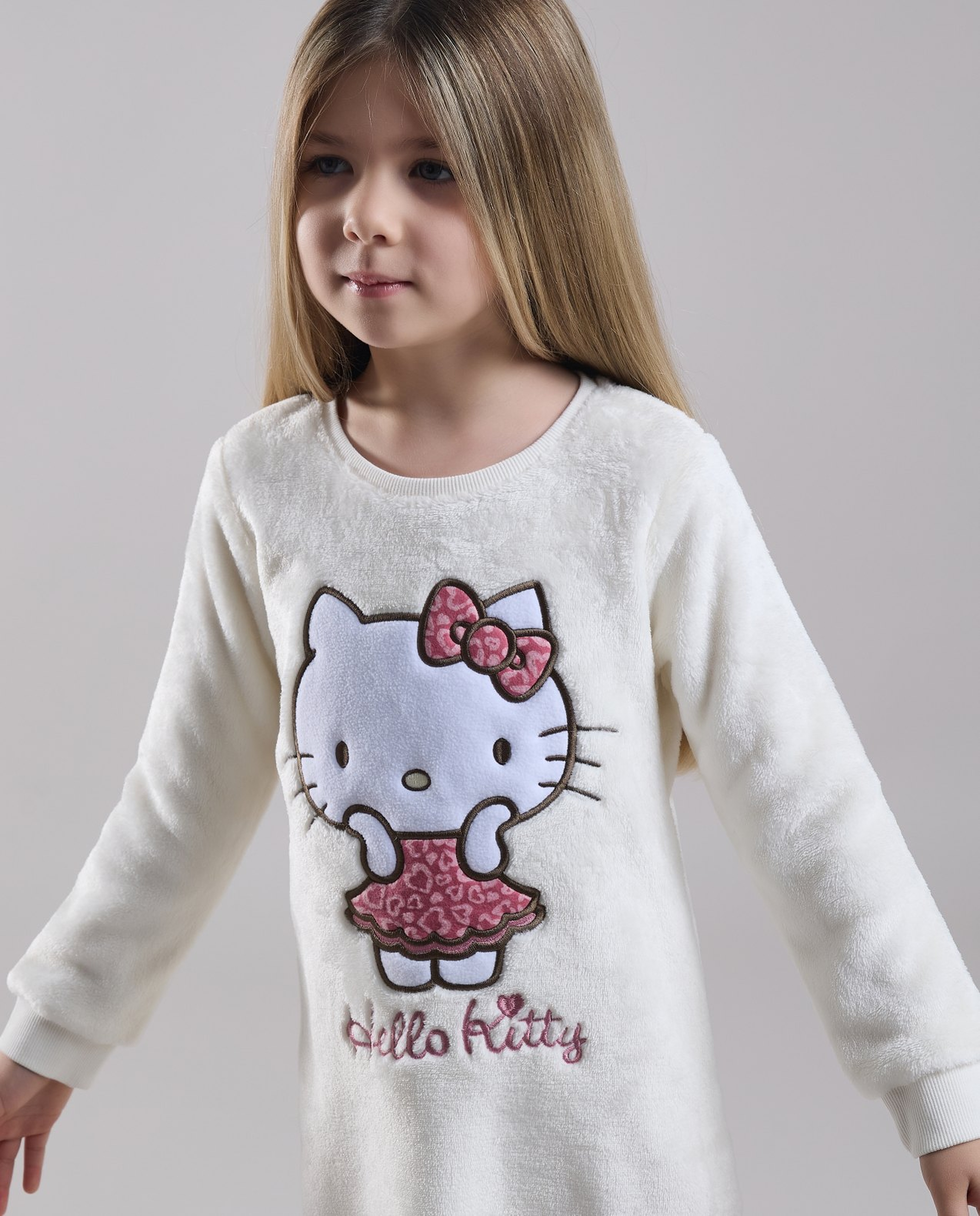 Hello Kitty Embroidered Nightdress