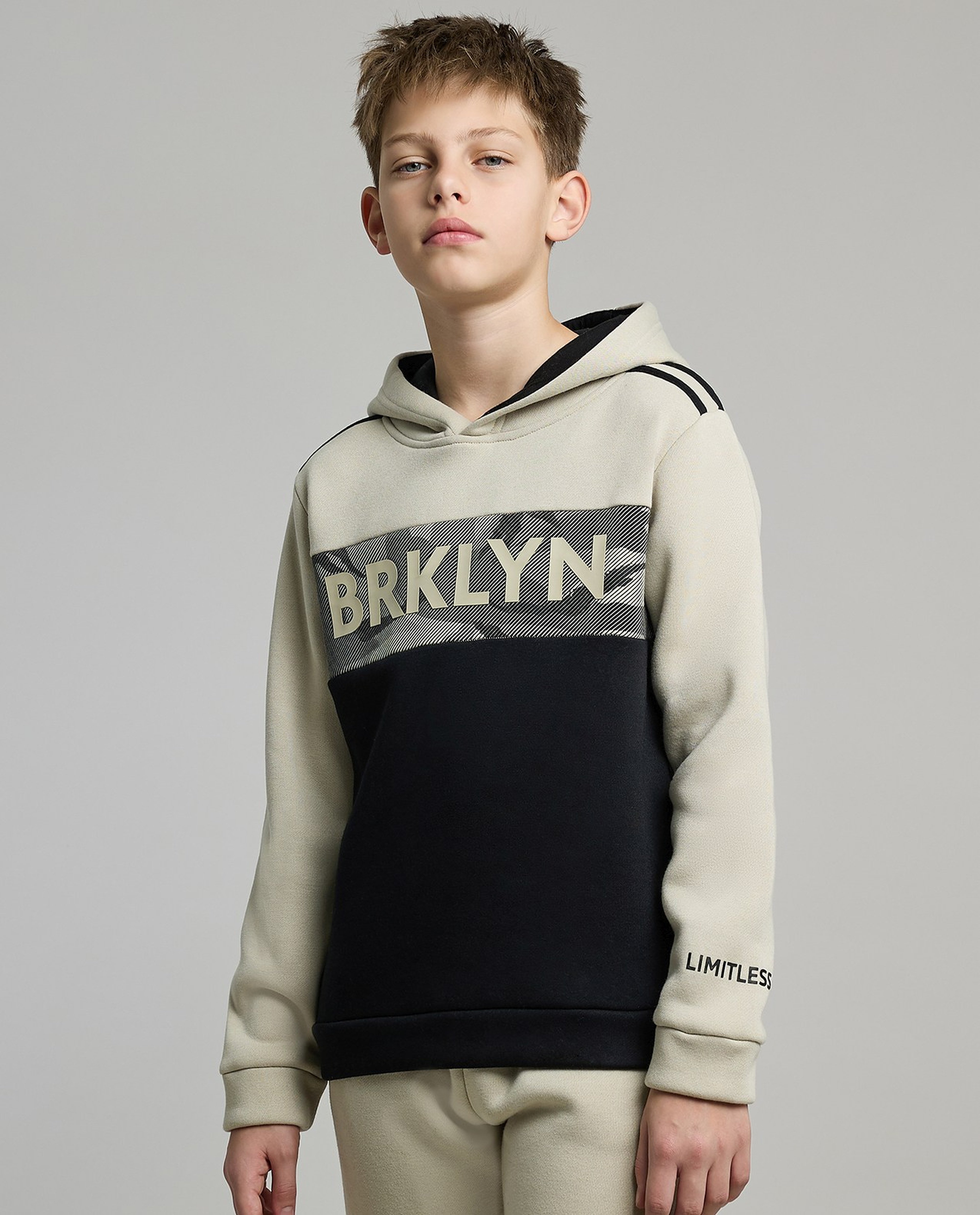 Color Block Hooded Clothing Set