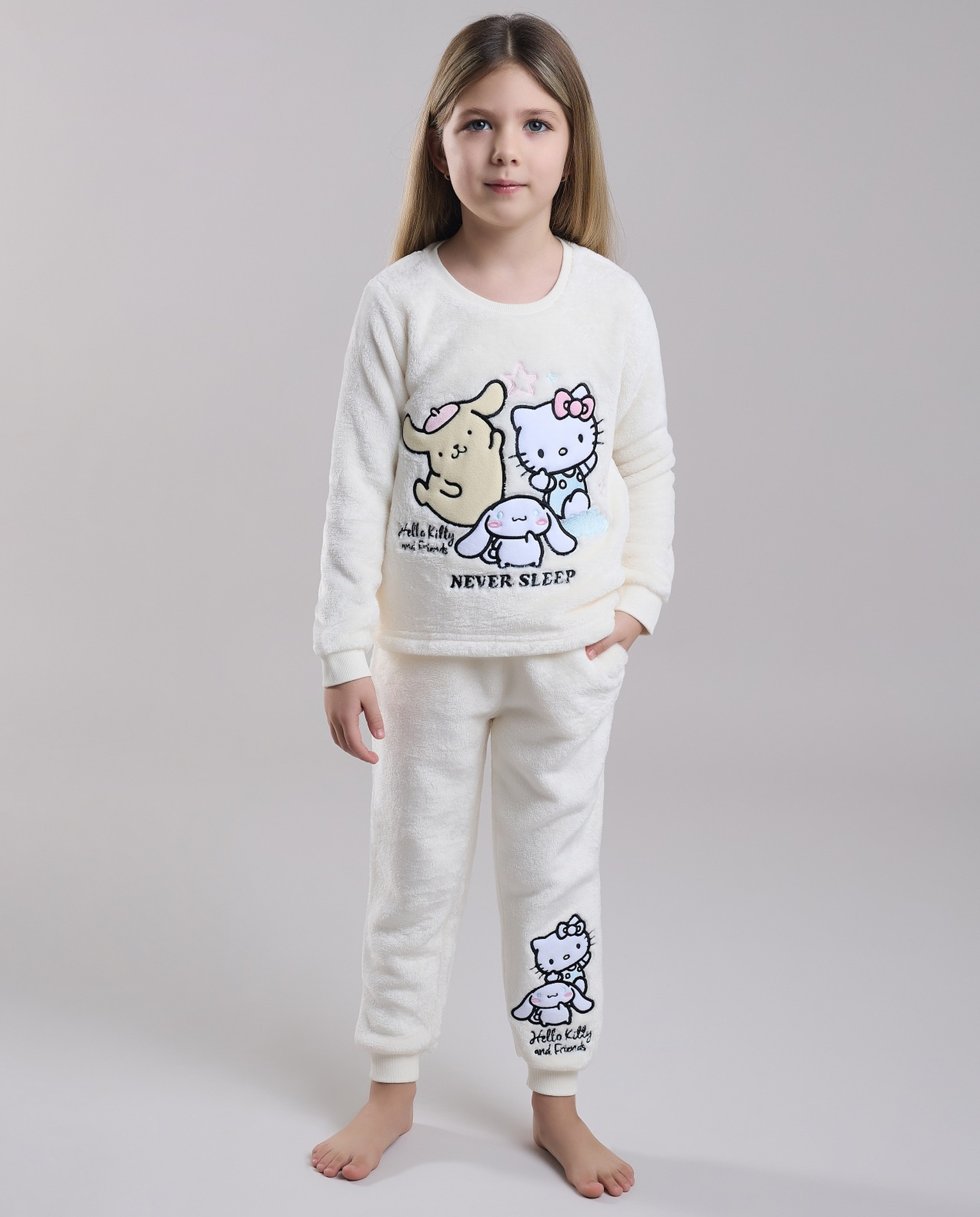 Hello Kitty Embroidered Pyjama Set