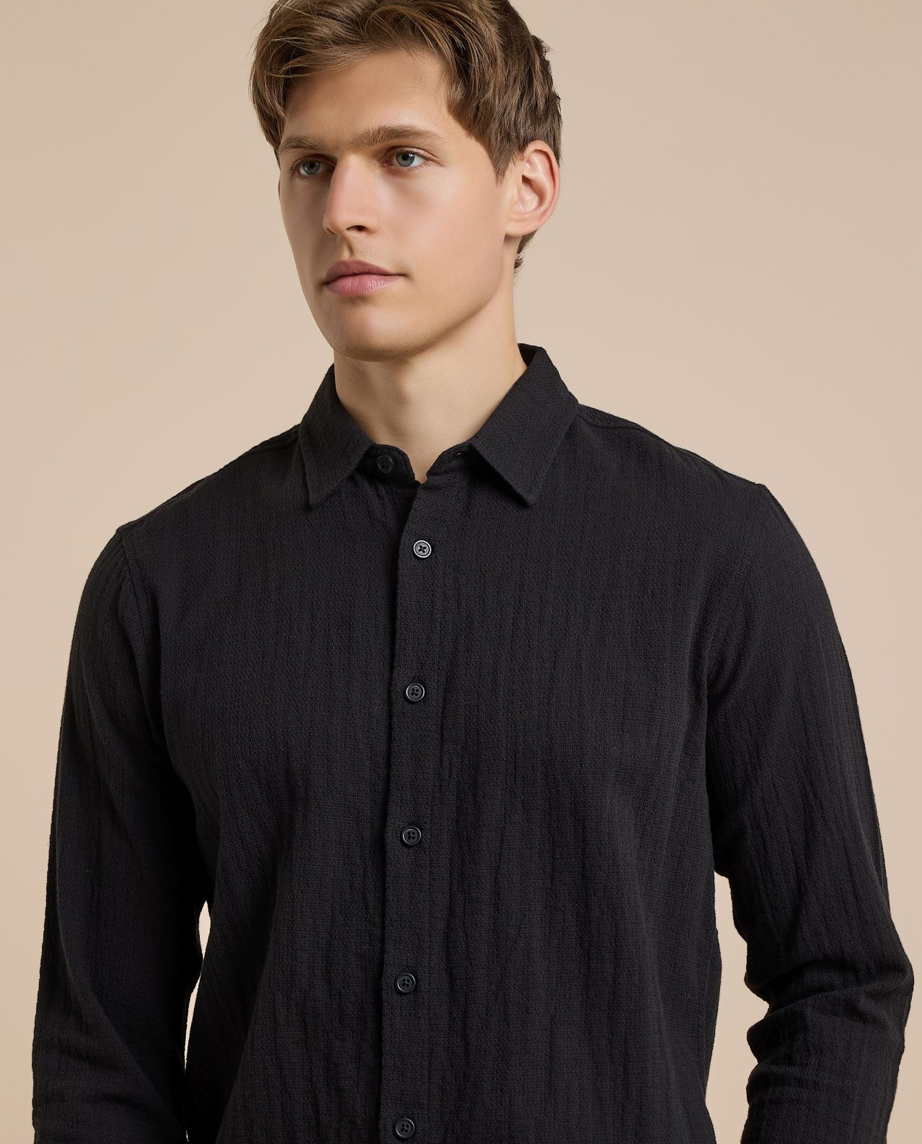 Crinkled Shirt with Classic Collar and Long Sleeves