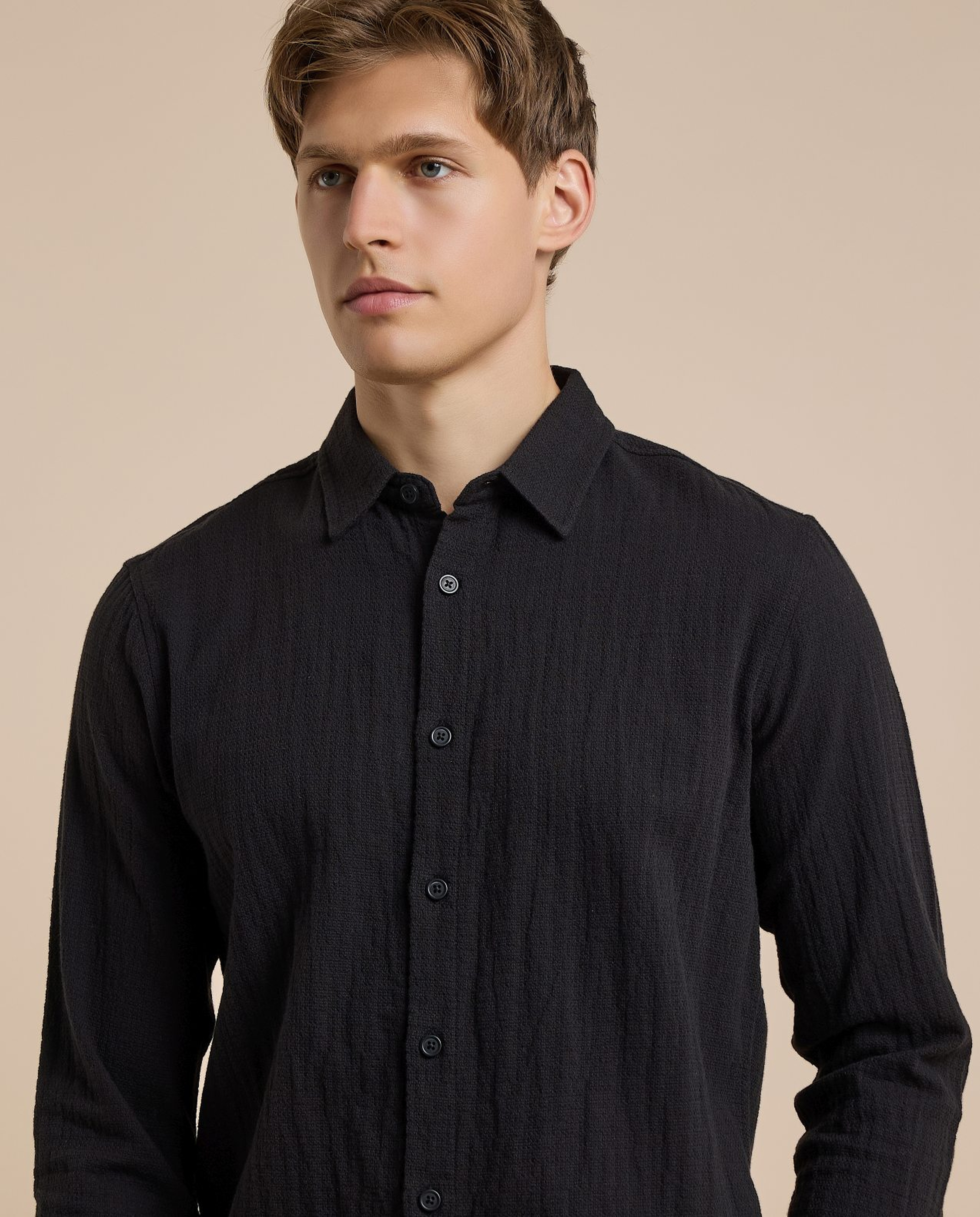 Crinkled Shirt with Classic Collar and Long Sleeves