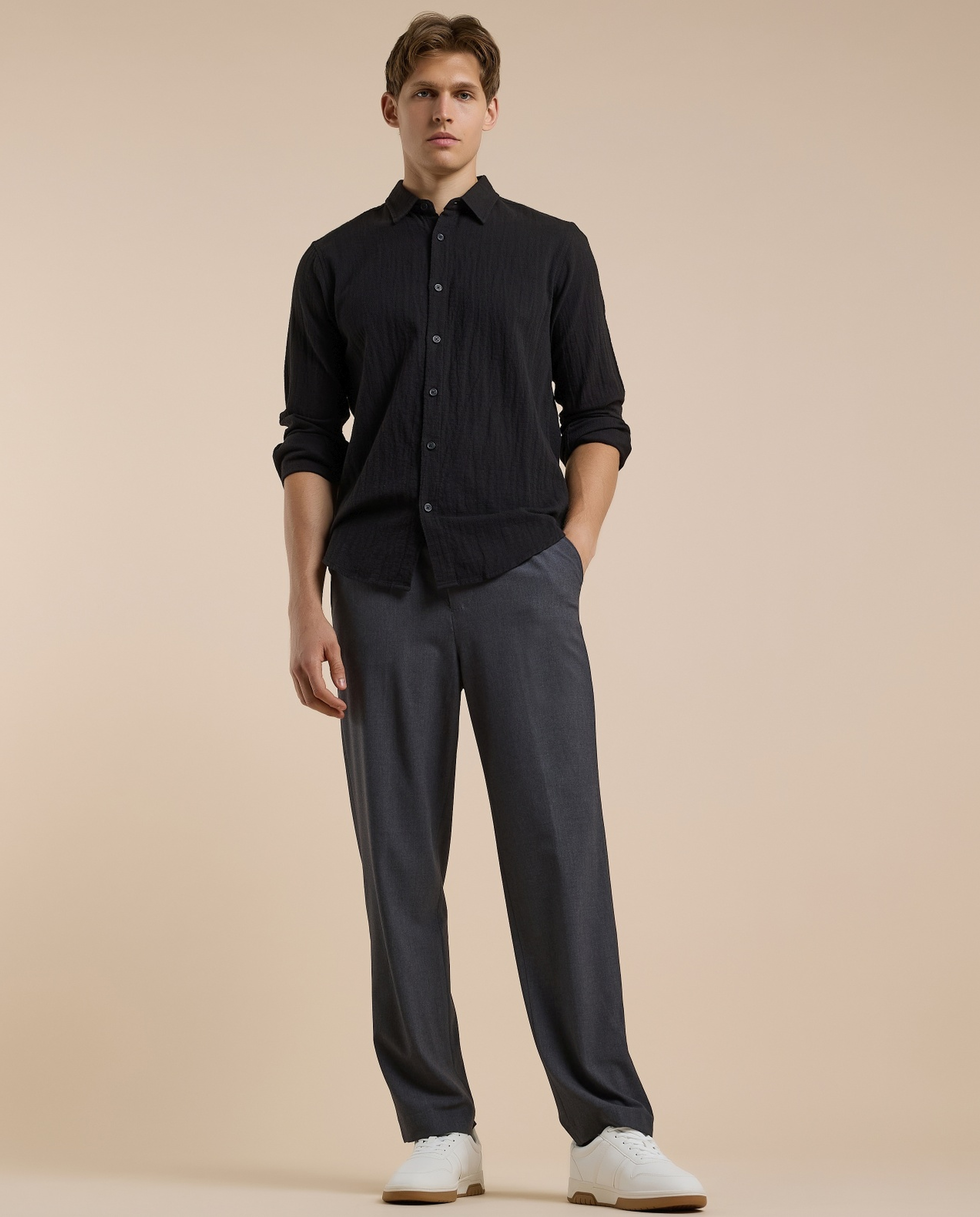 Crinkled Shirt with Classic Collar and Long Sleeves