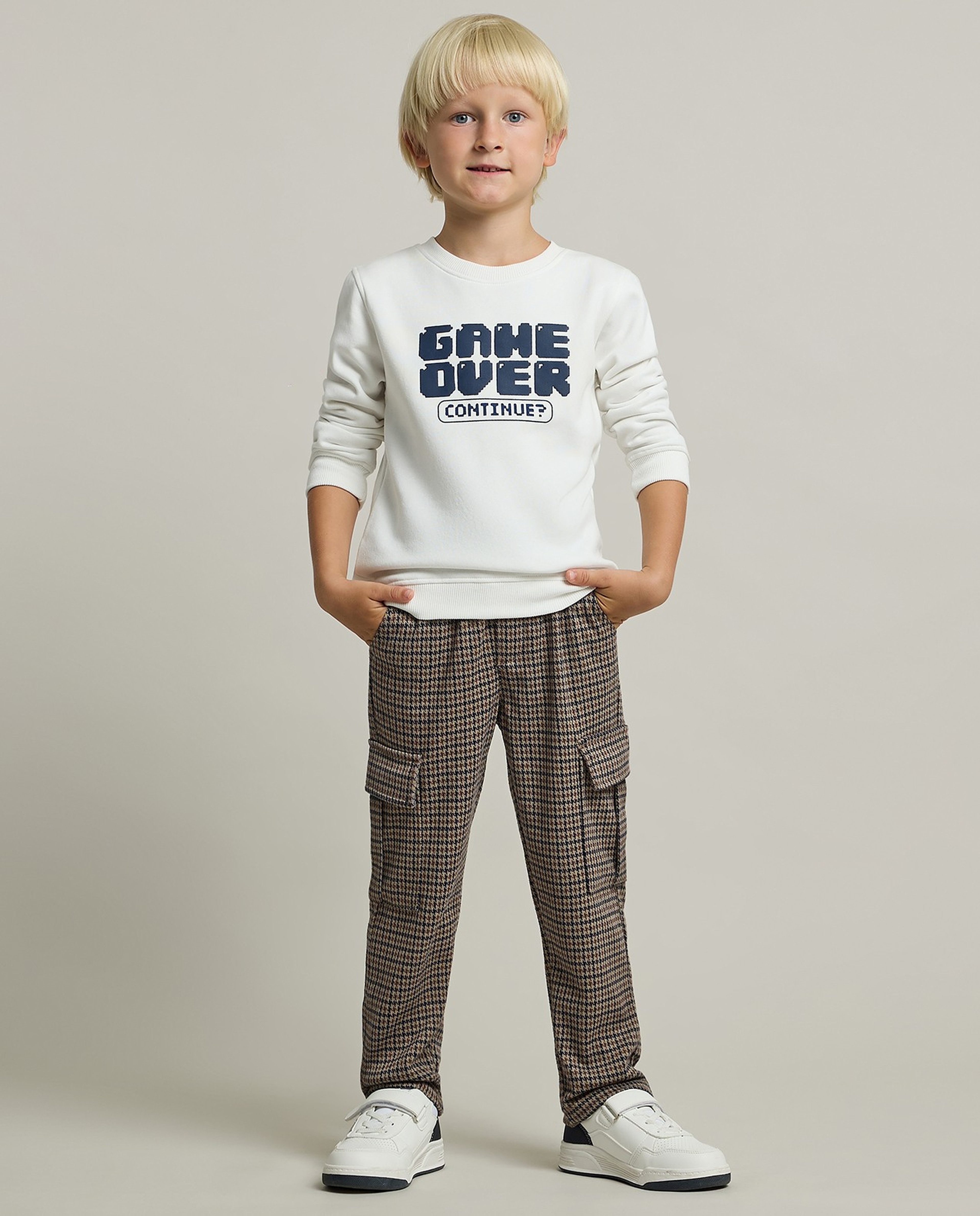 Typography Print Sweatshirt with Crew Neck and Long Sleeves