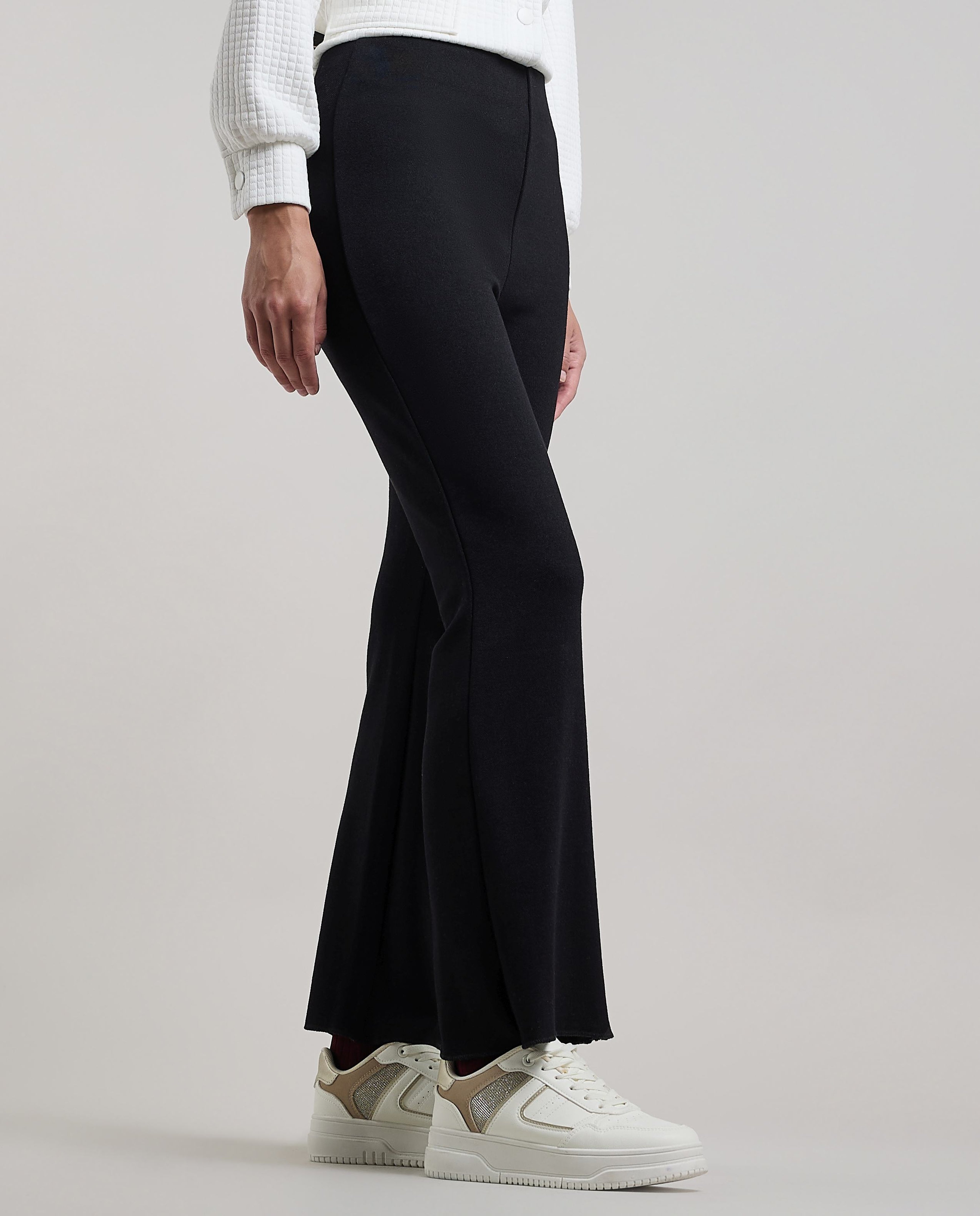 Solid Knit Pants with Elastic waist