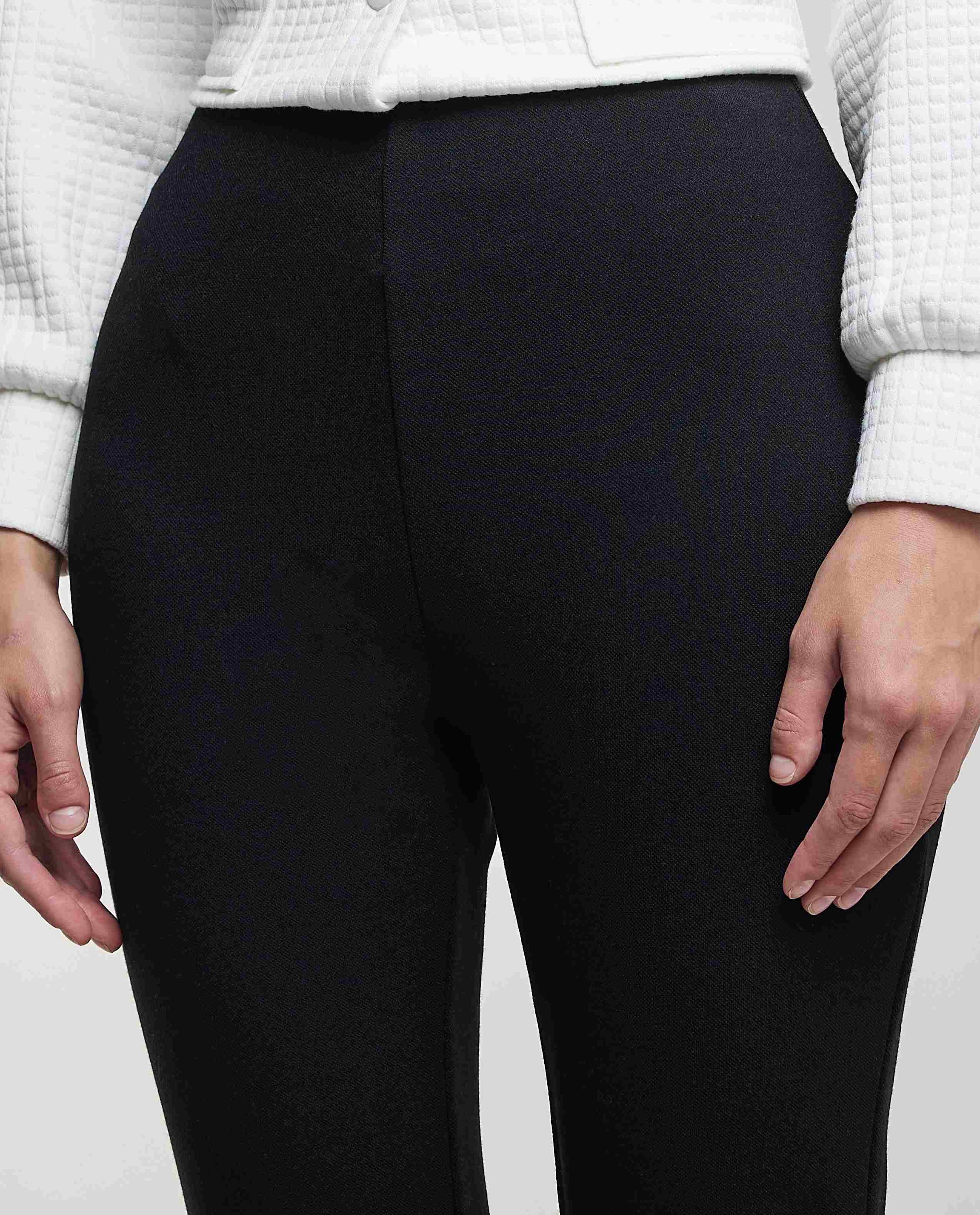 Solid Knit Pants with Elastic waist