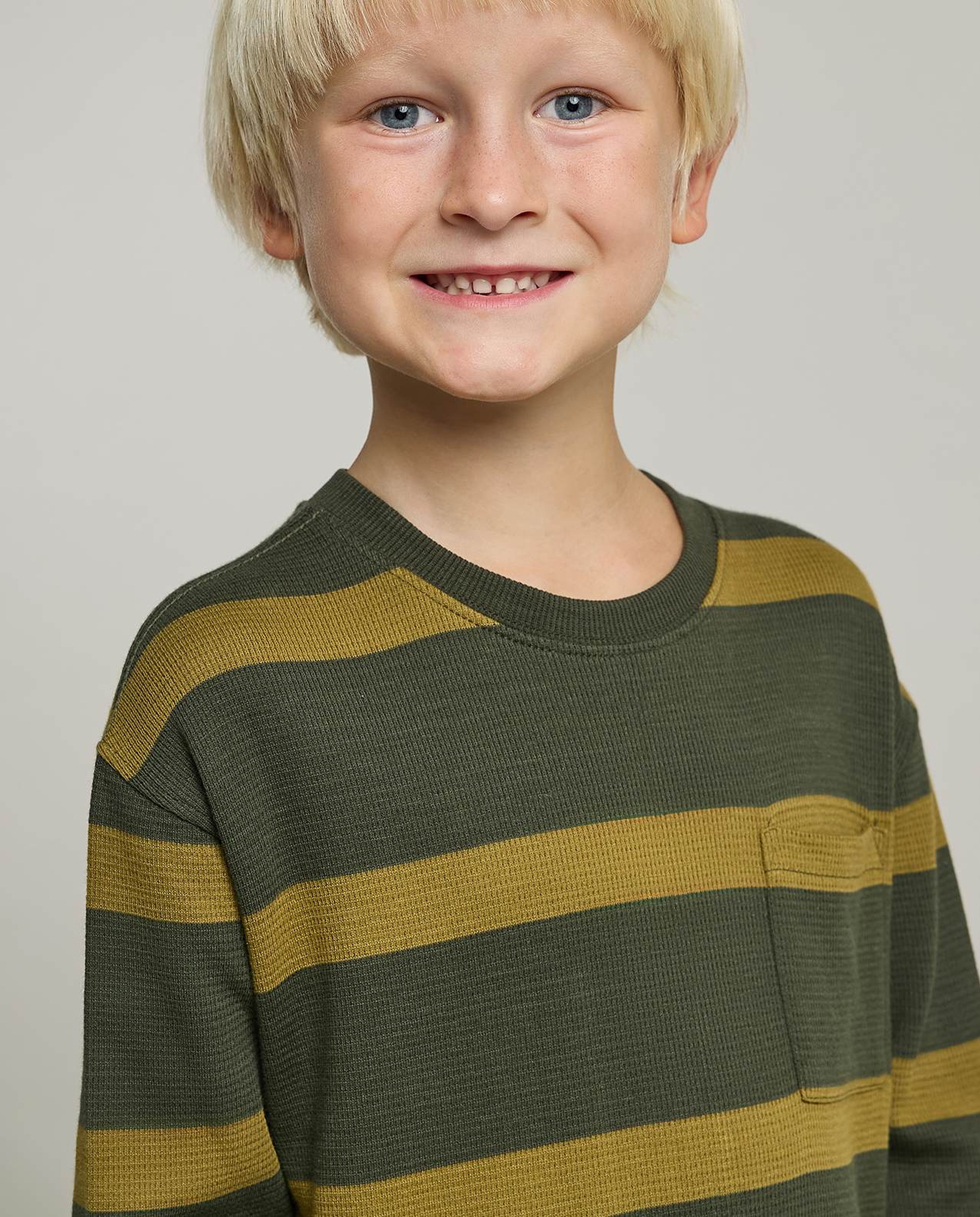 Striped T-Shirt with Crew Neck and Long Sleeves