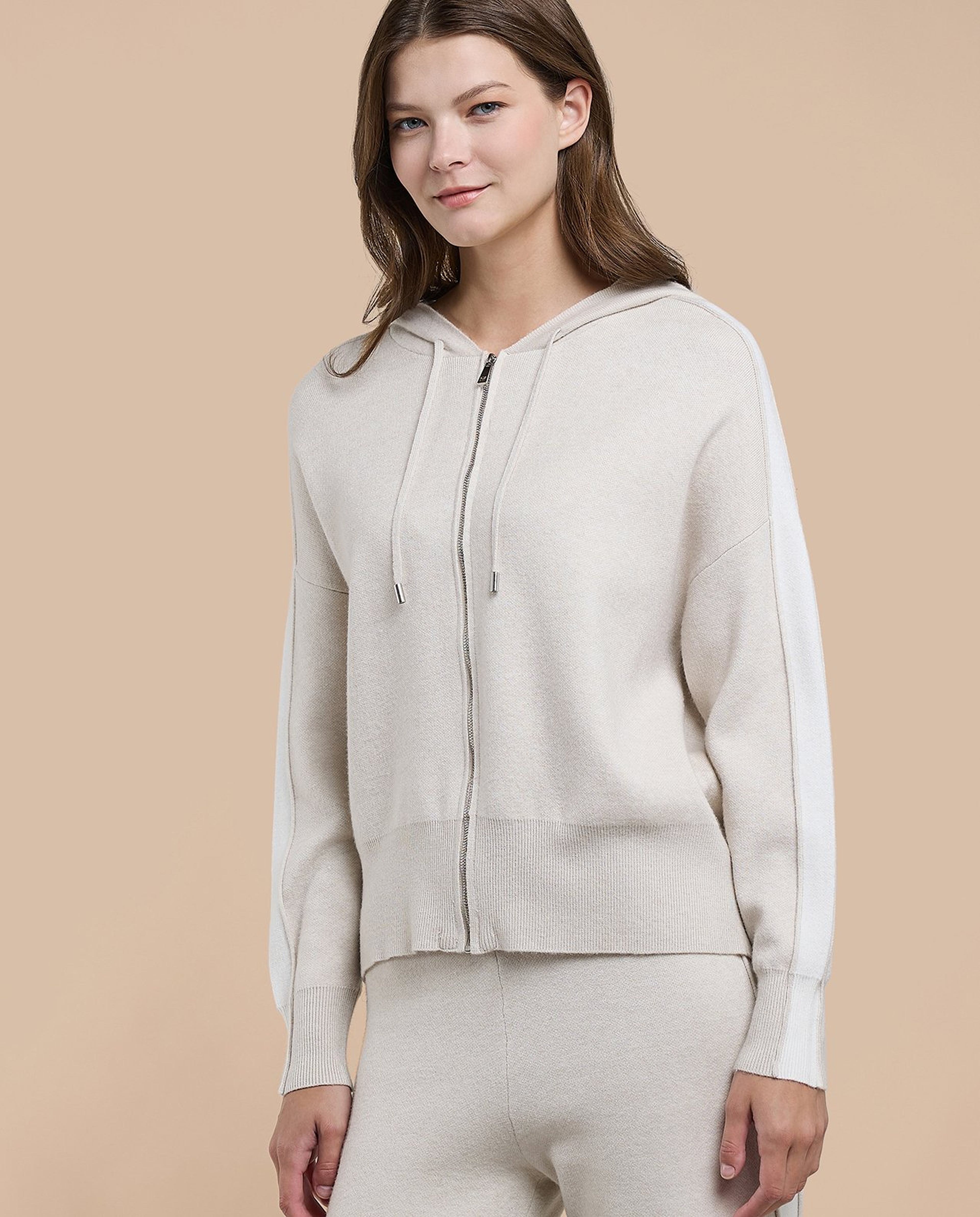 Solid Hooded Jacket with Zipper Closure