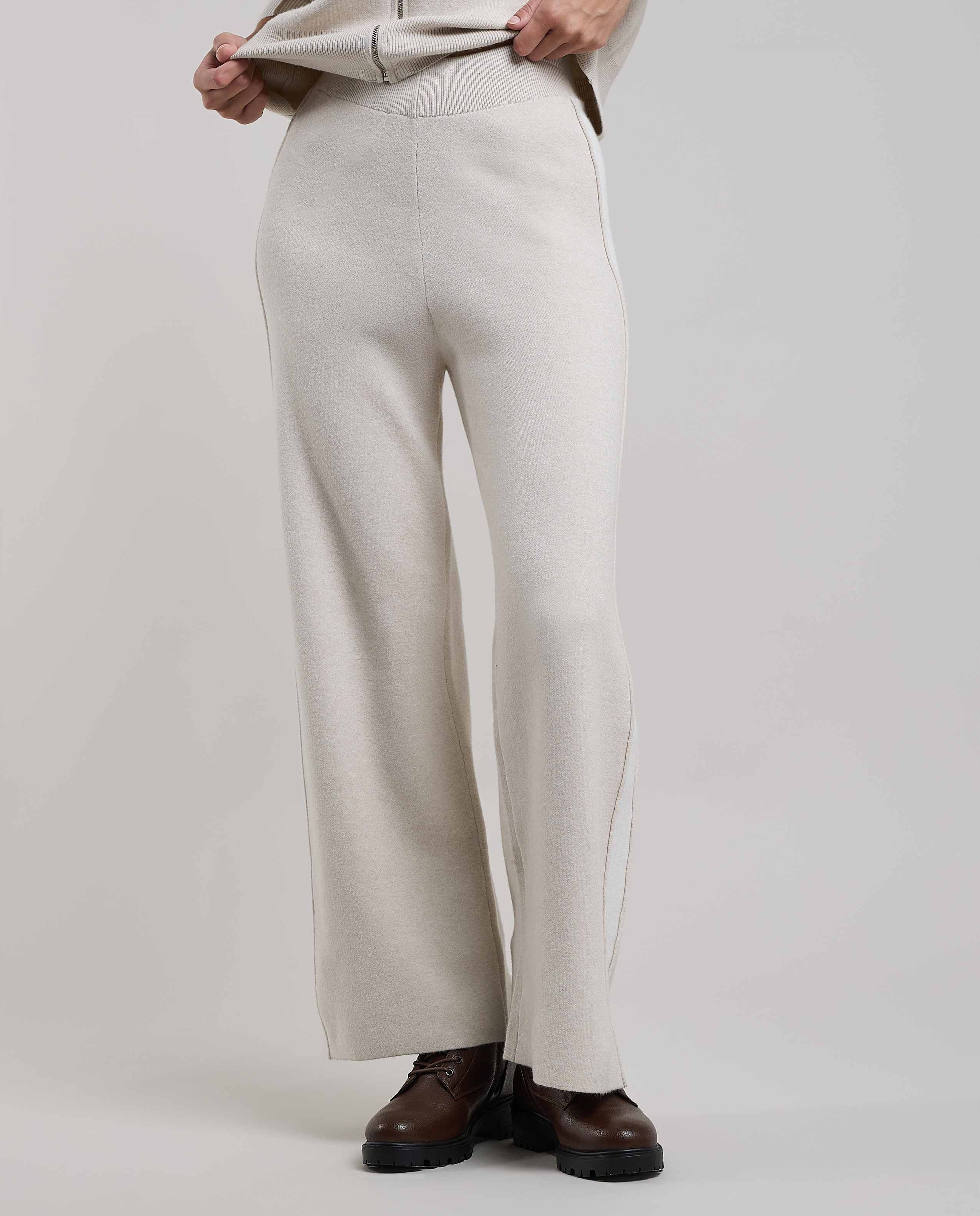 Solid Knit Pants with Elastic waist