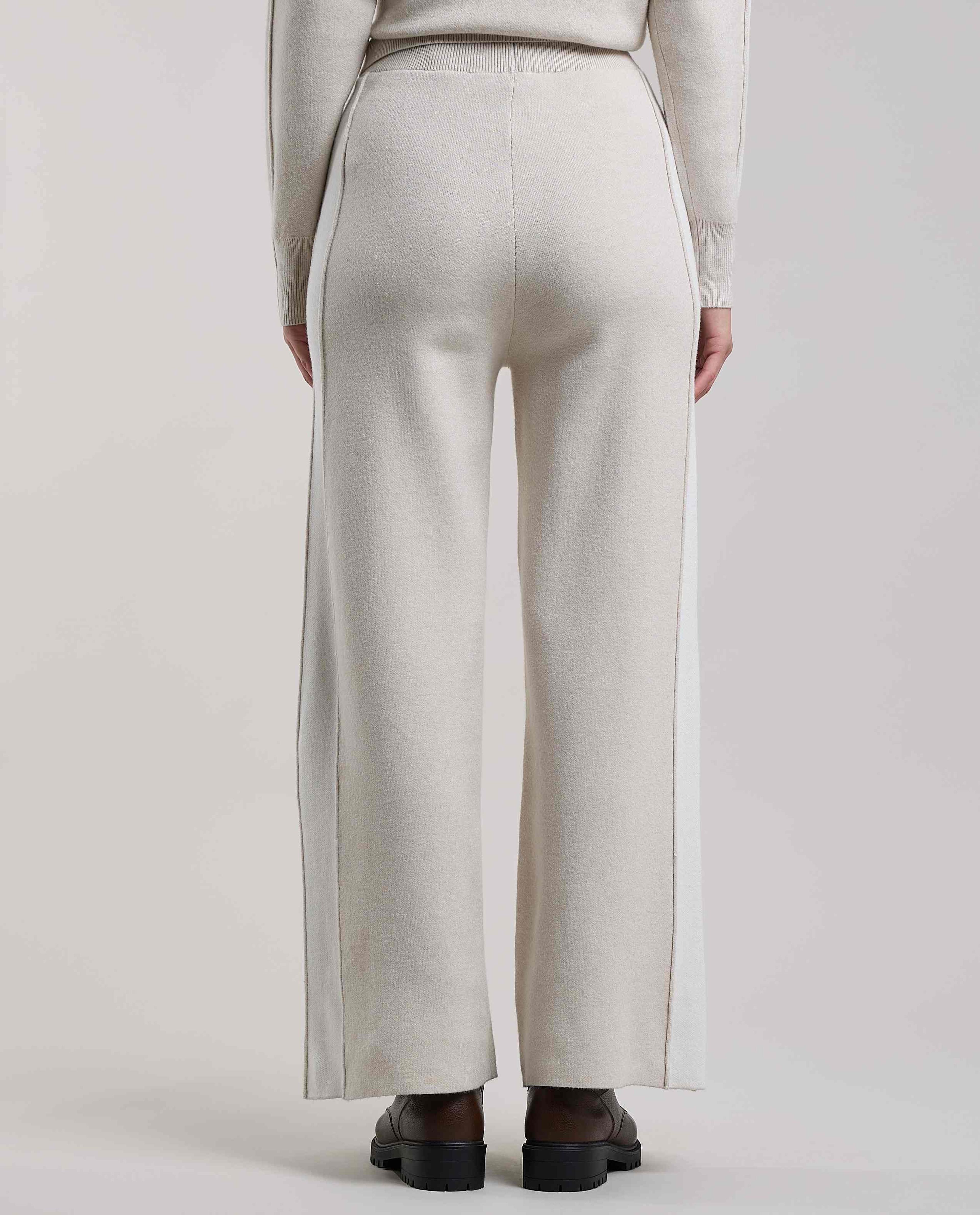 Solid Knit Pants with Elastic waist