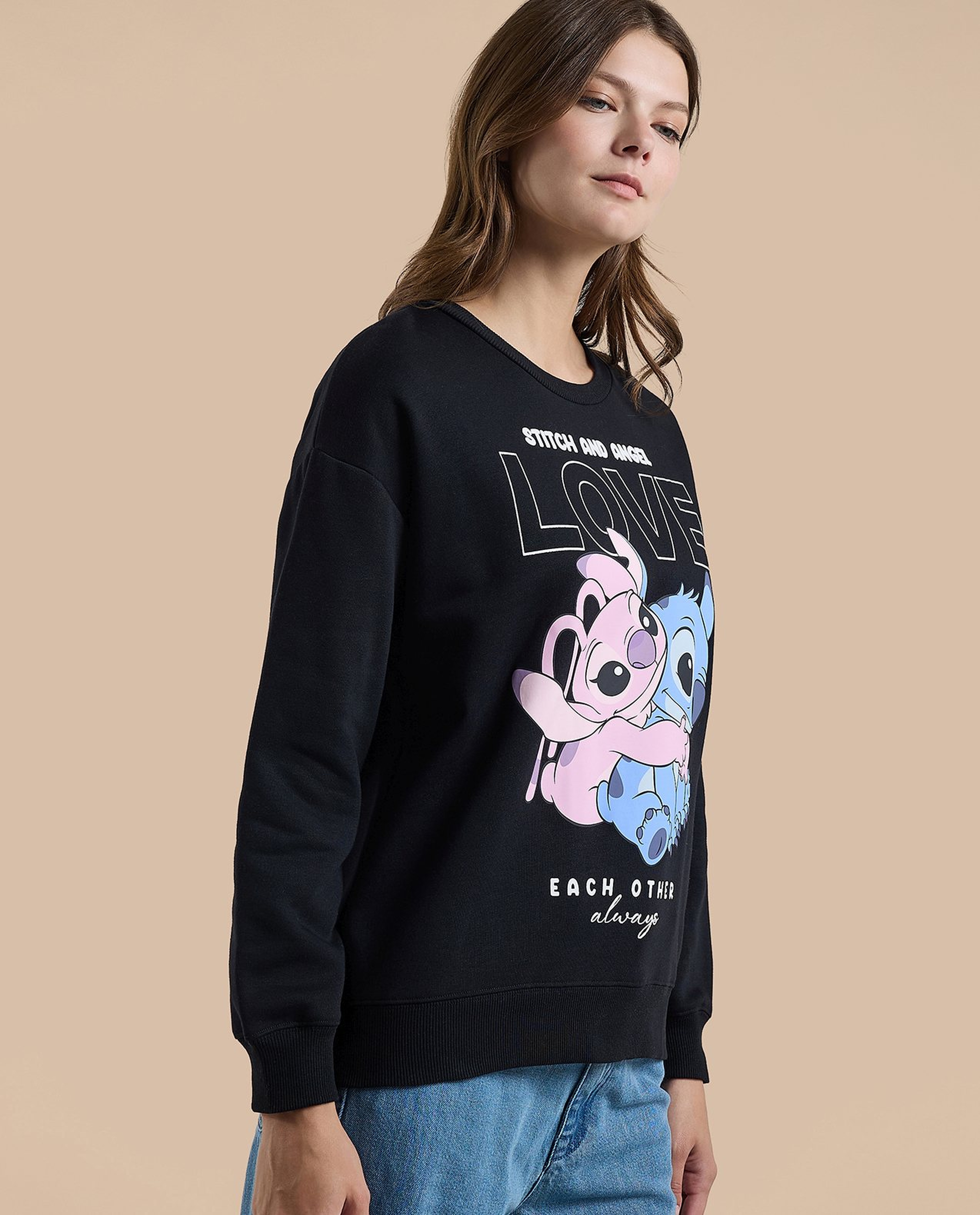 Embroidered Sweatshirt with Crew Neck and Long Sleeves
