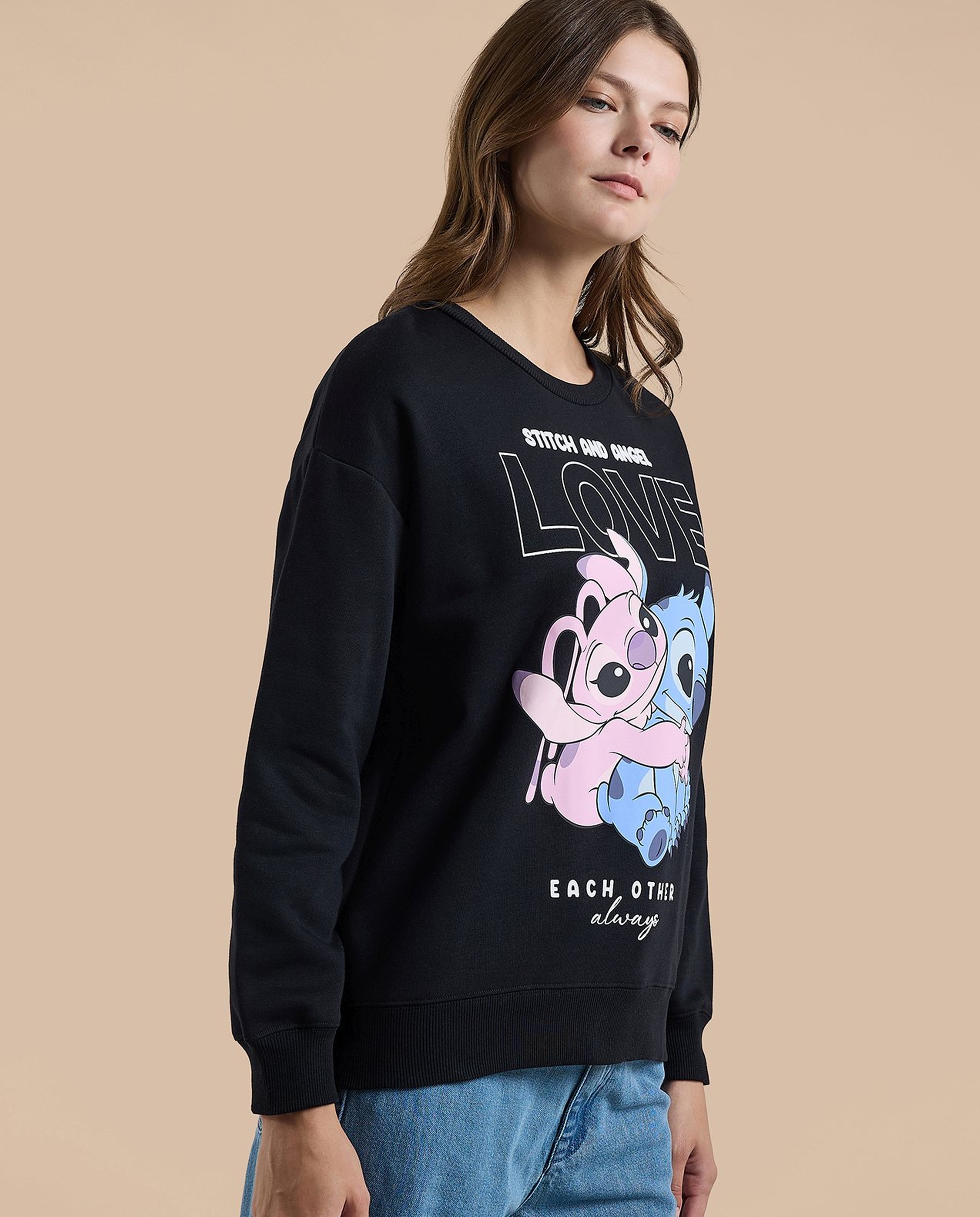 Embroidered Sweatshirt with Crew Neck and Long Sleeves