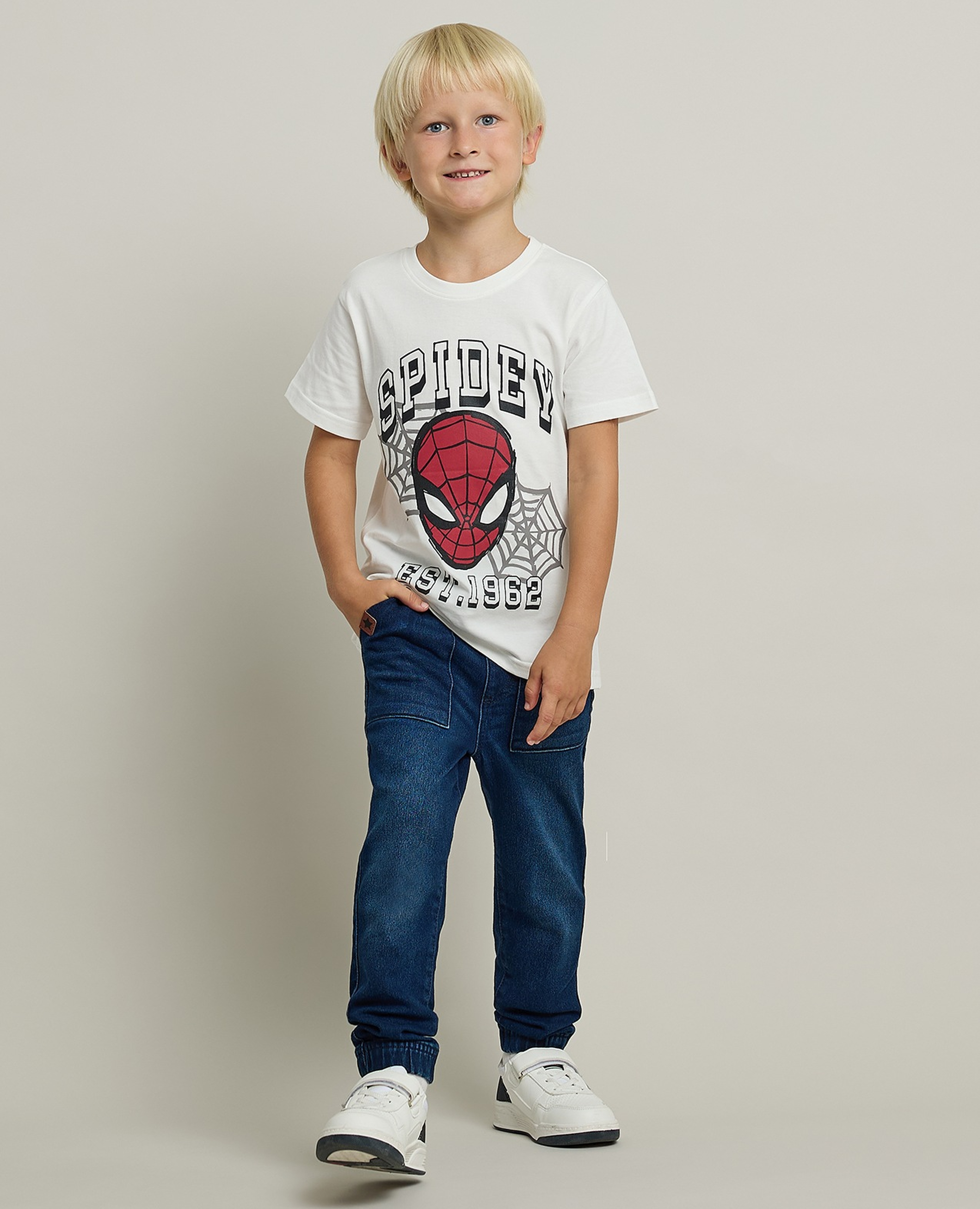 Faded Slim Fit Jeans with Button Closure