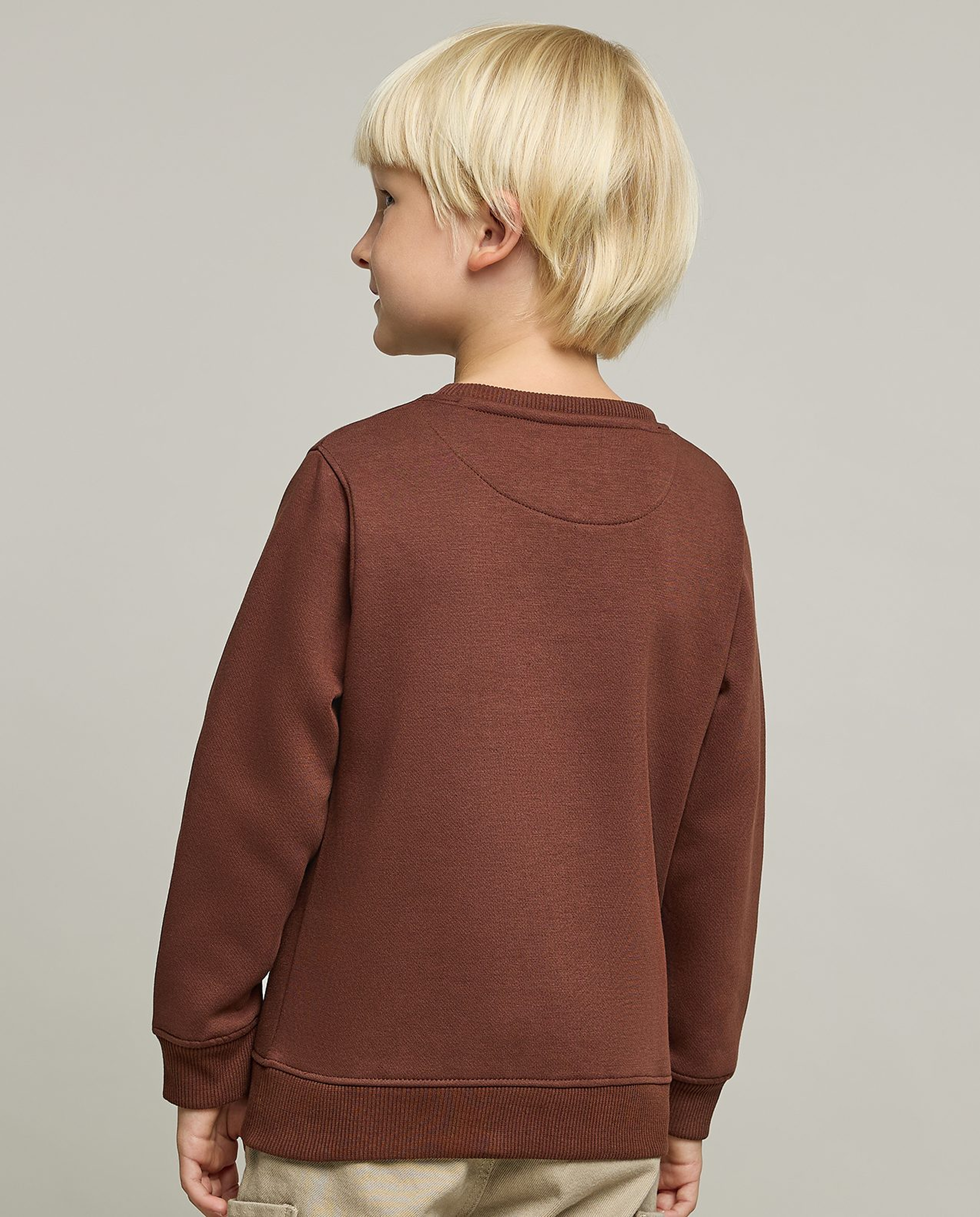 Typography Print Sweatshirt with Crew Neck and Long Sleeves