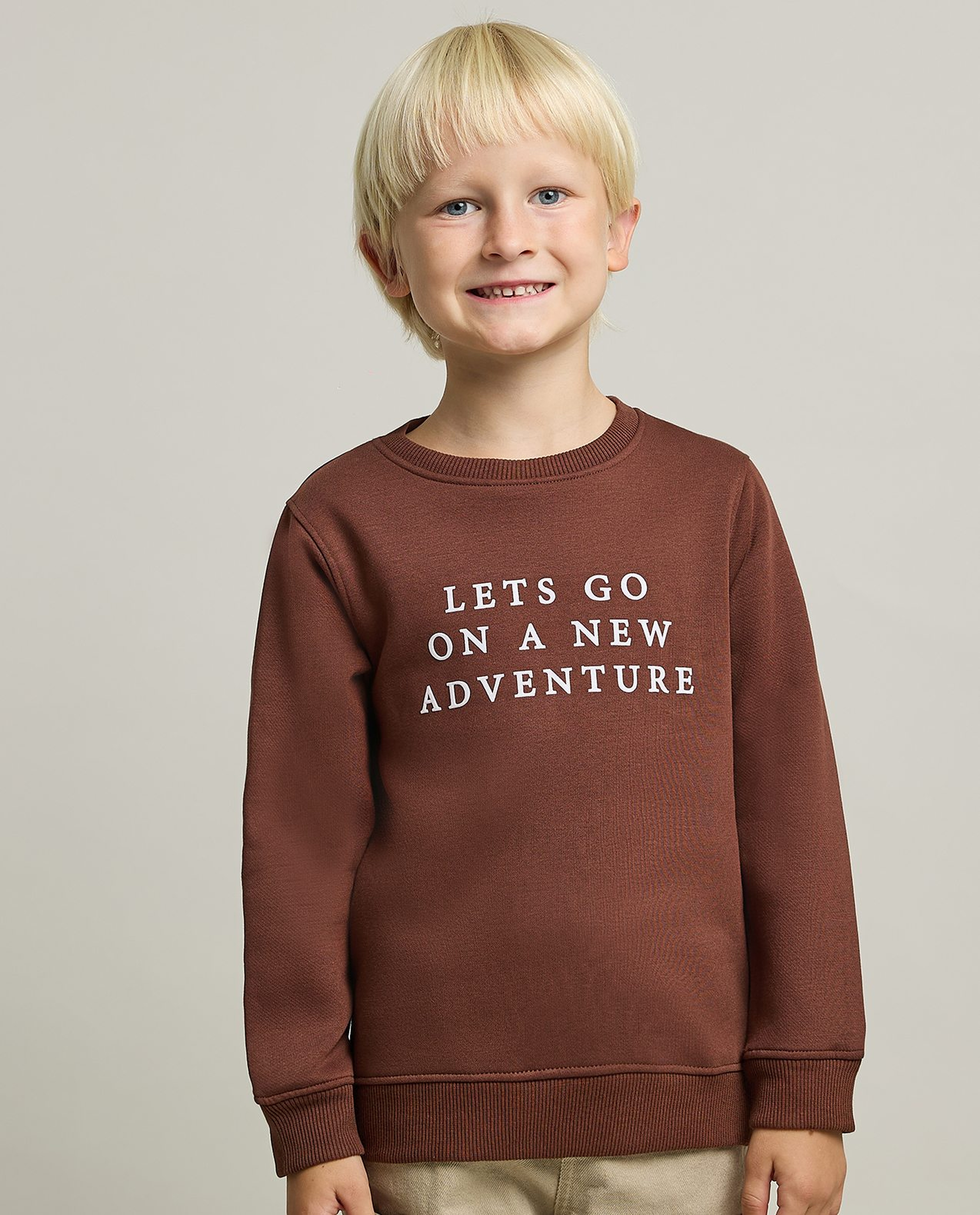Typography Print Sweatshirt with Crew Neck and Long Sleeves