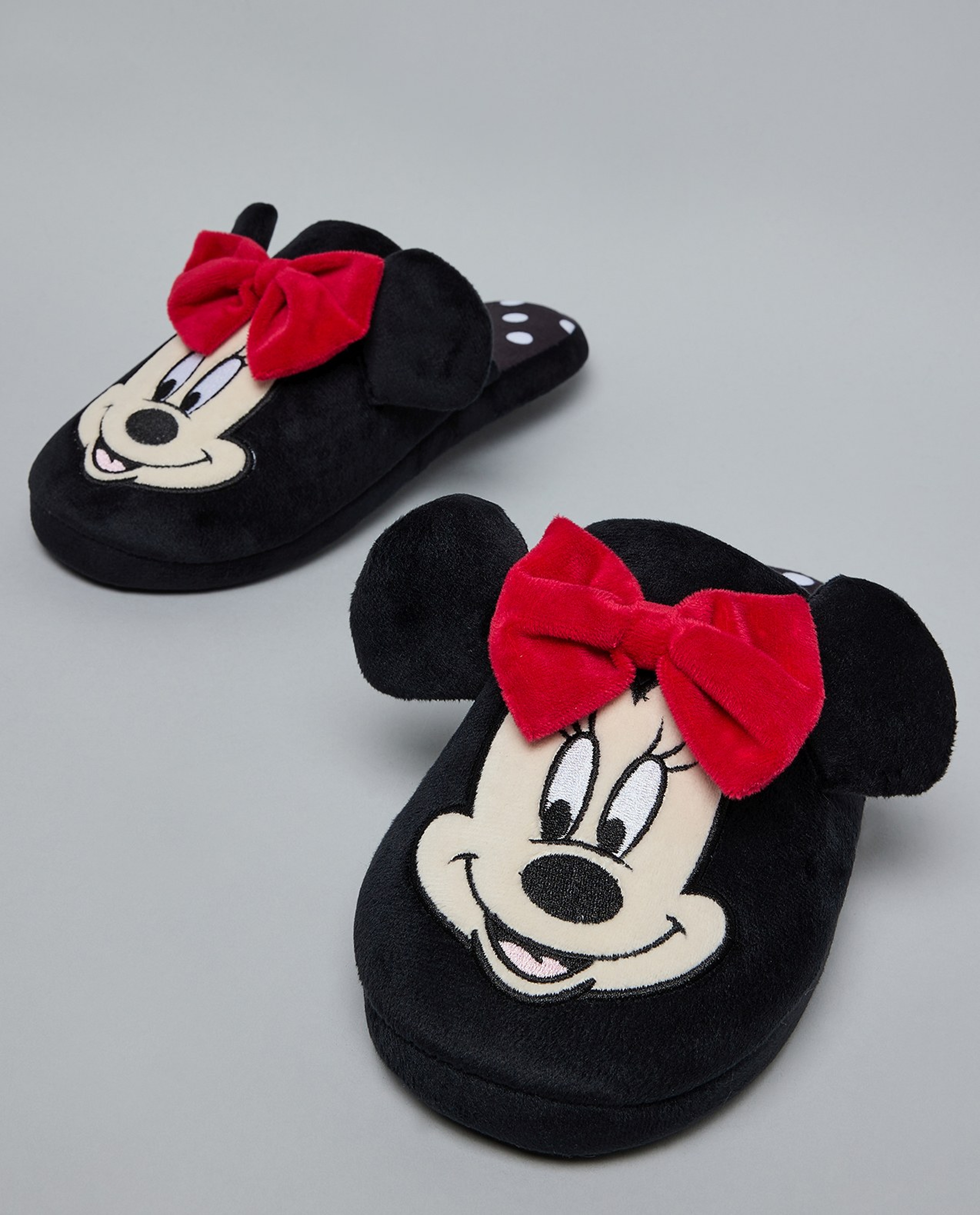 Minnie Mouse Embroidered Bedroom Slippers