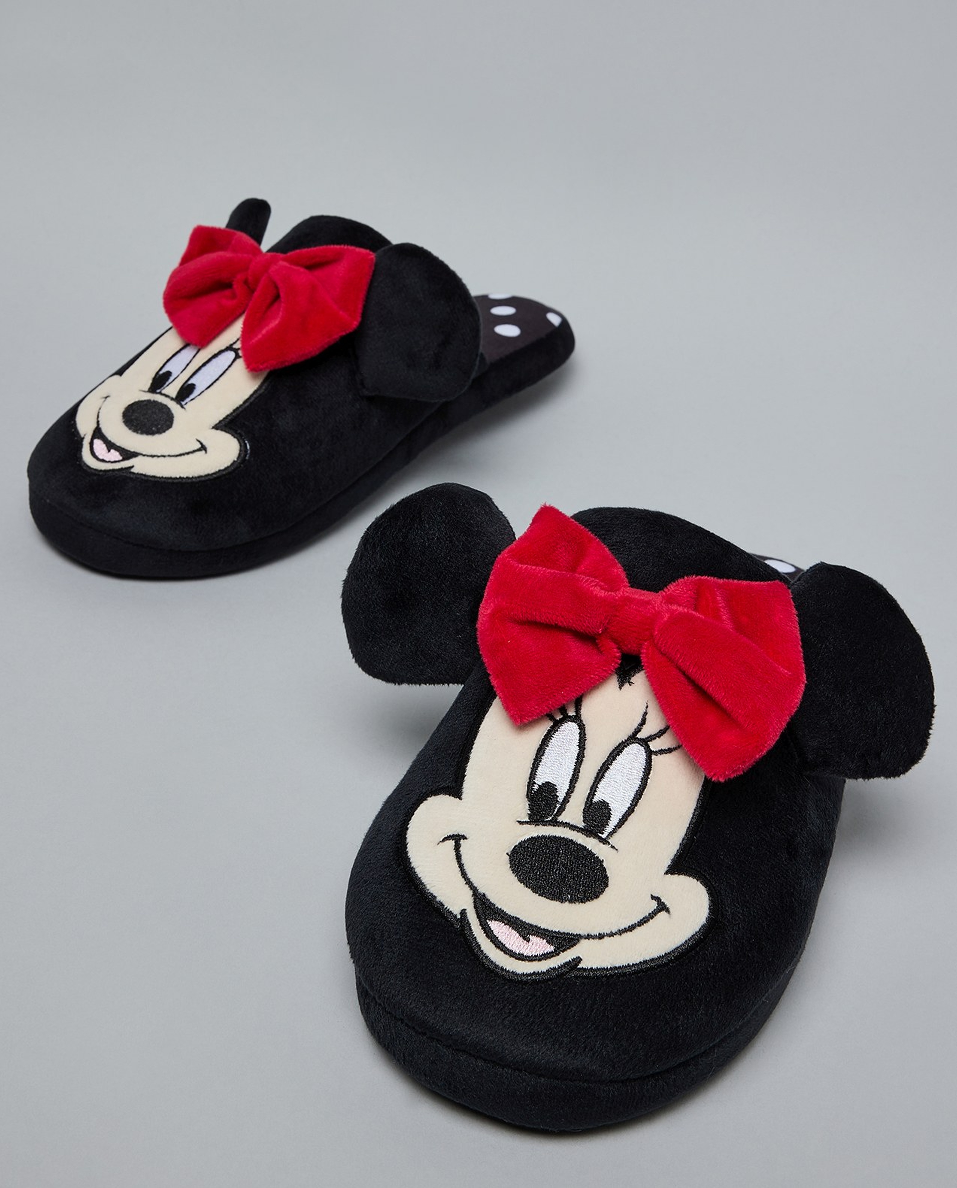Minnie Mouse Embroidered Bedroom Slippers