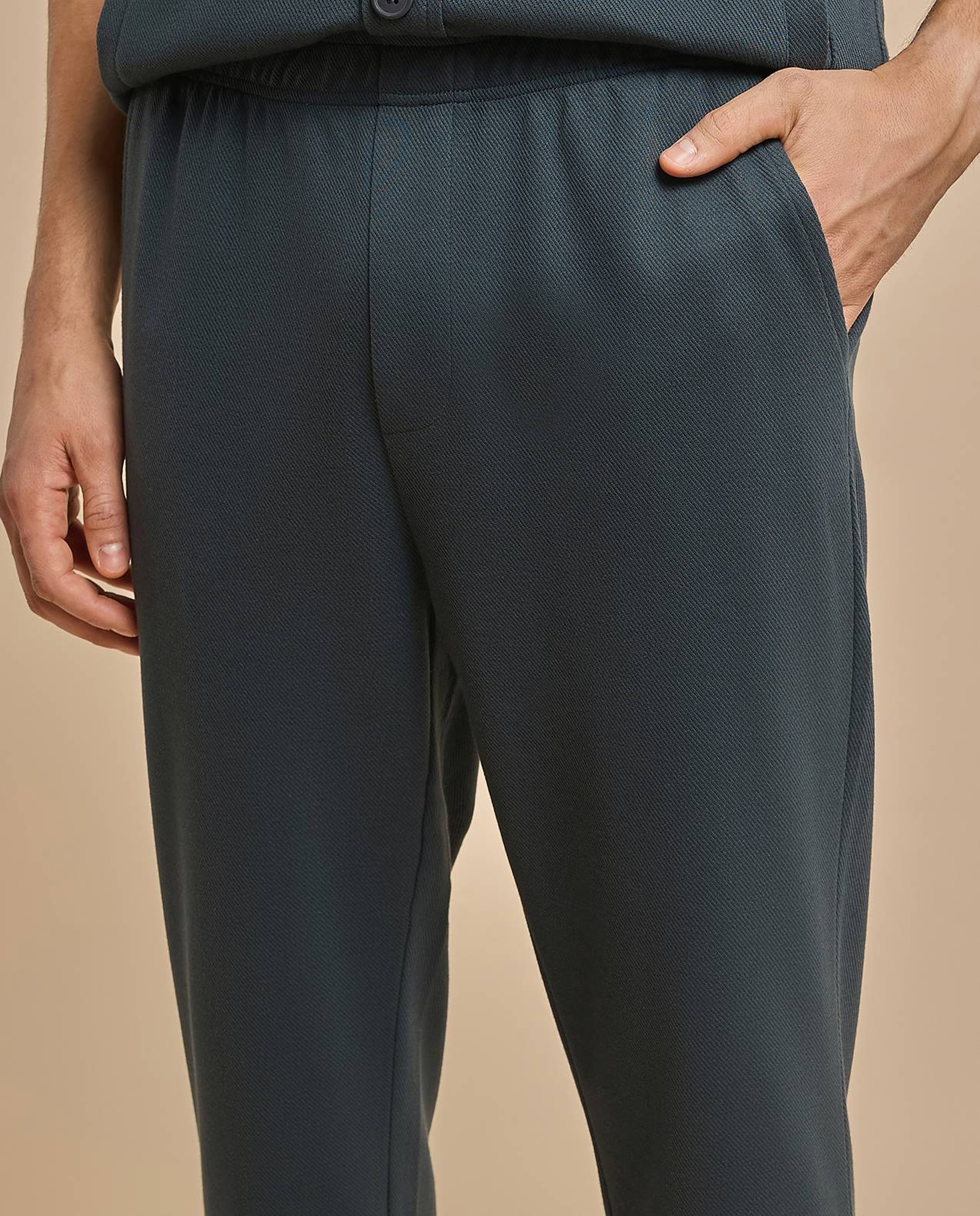 بنطال واسع سادة