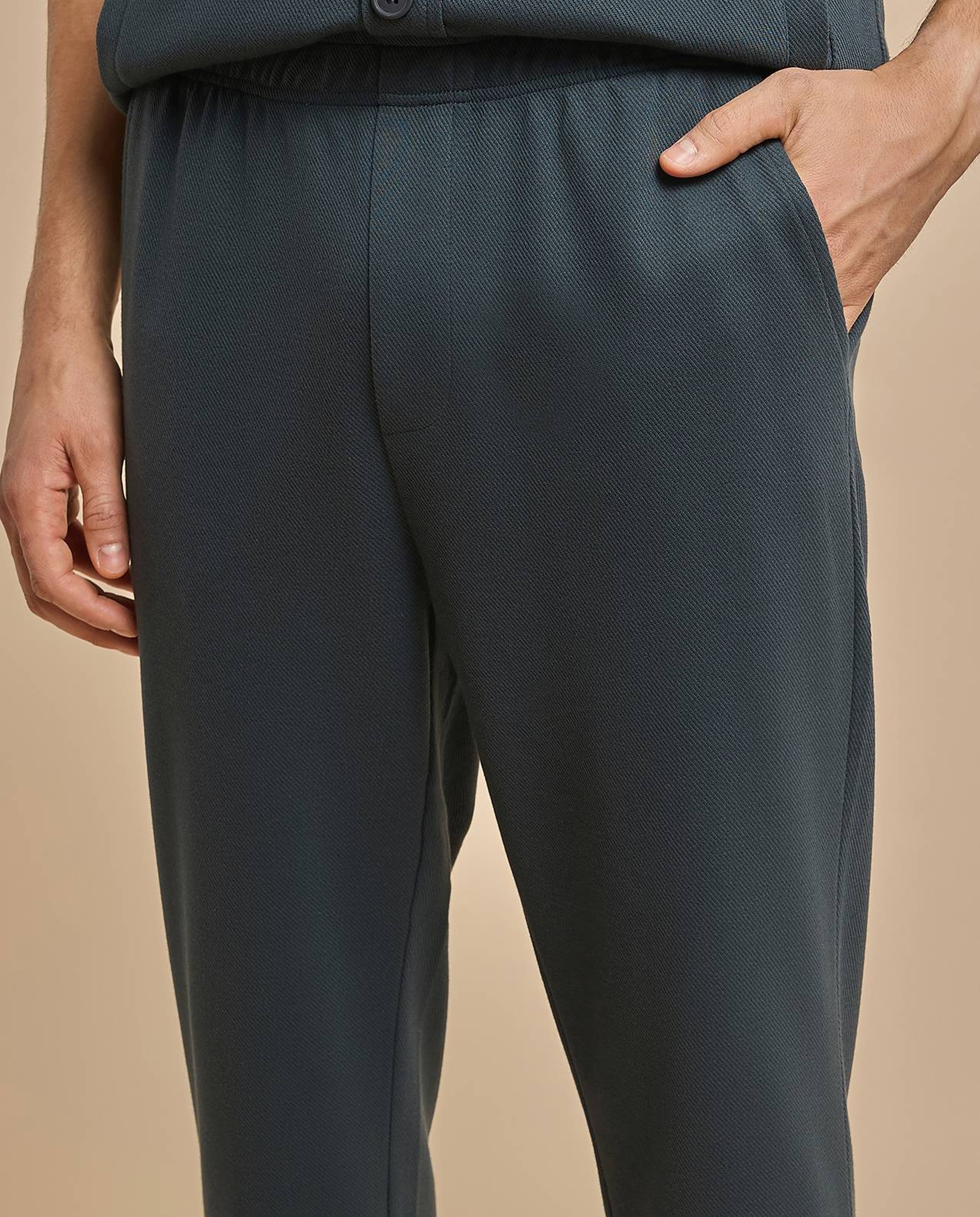 بنطال واسع سادة