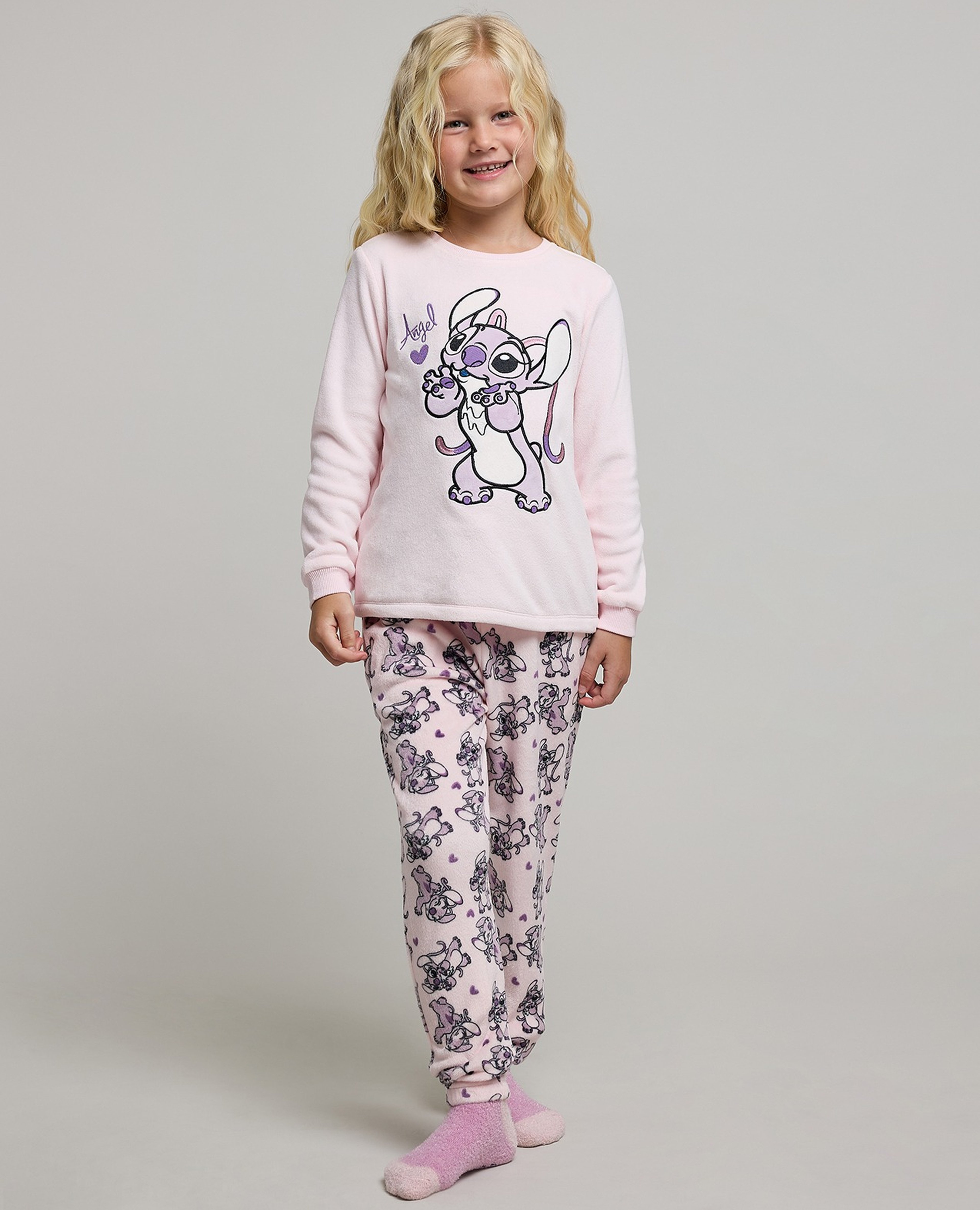 طقم بيجاما مطرز