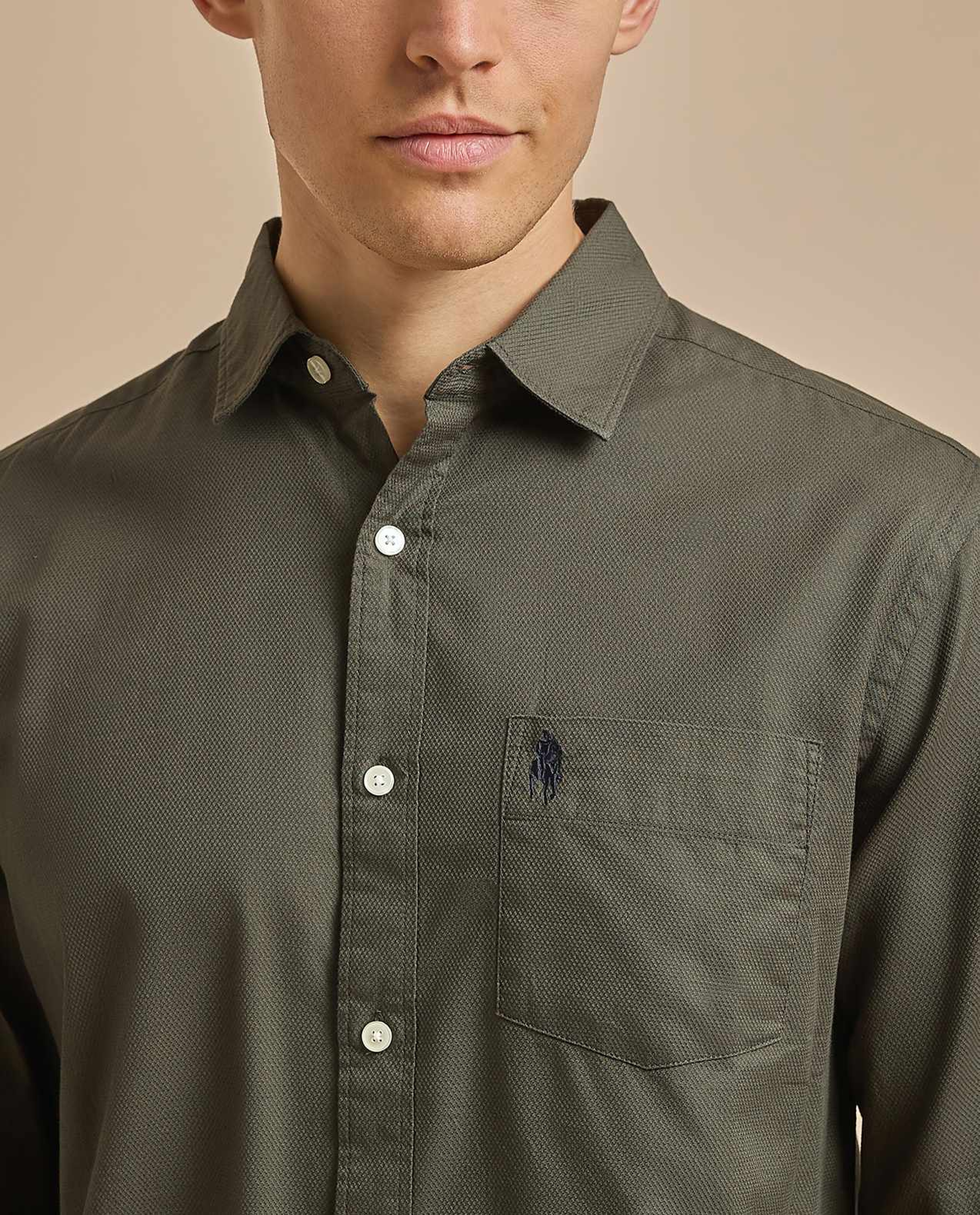 Solid Shirt with Classic Collar and Long Sleeves
