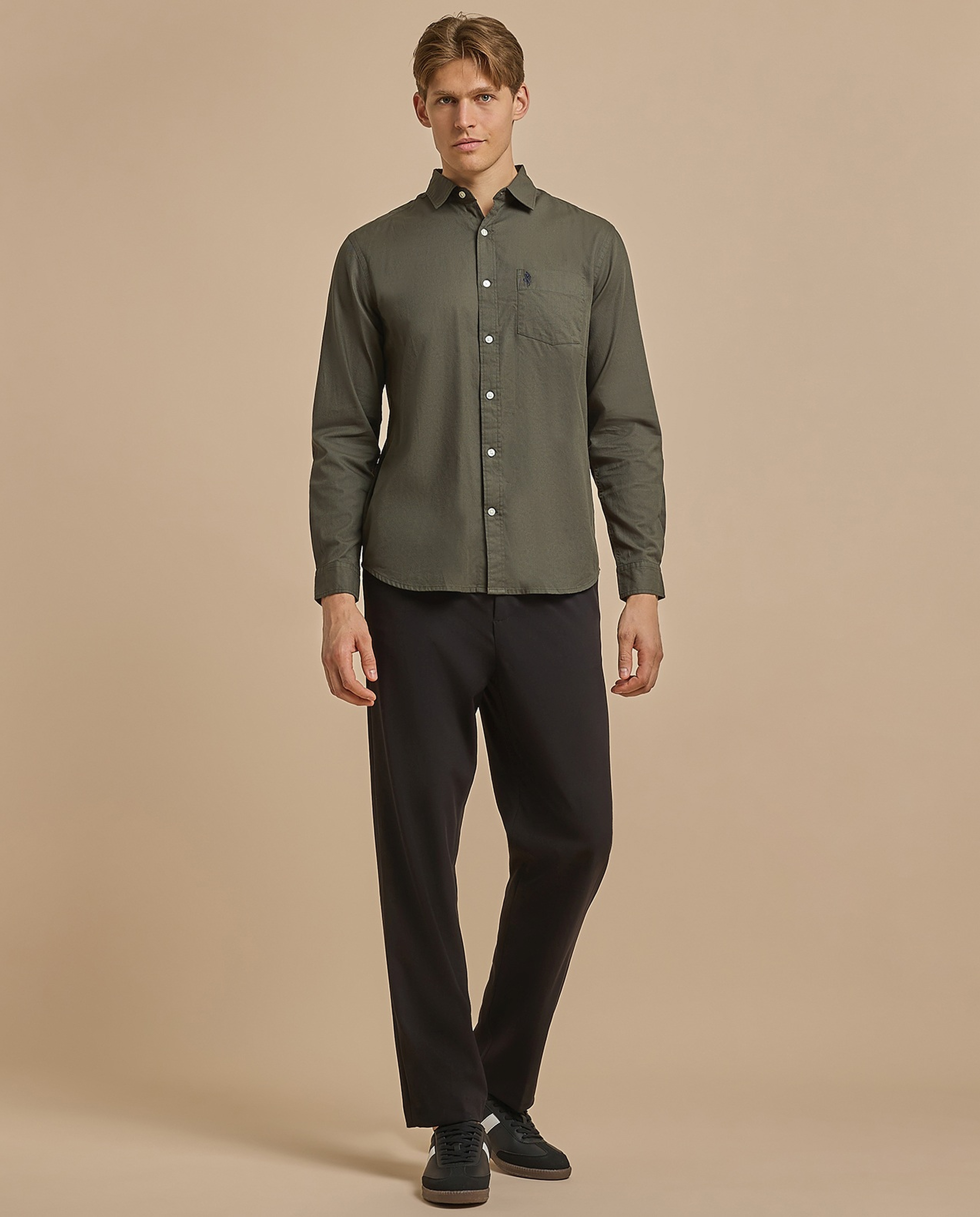 Solid Shirt with Classic Collar and Long Sleeves