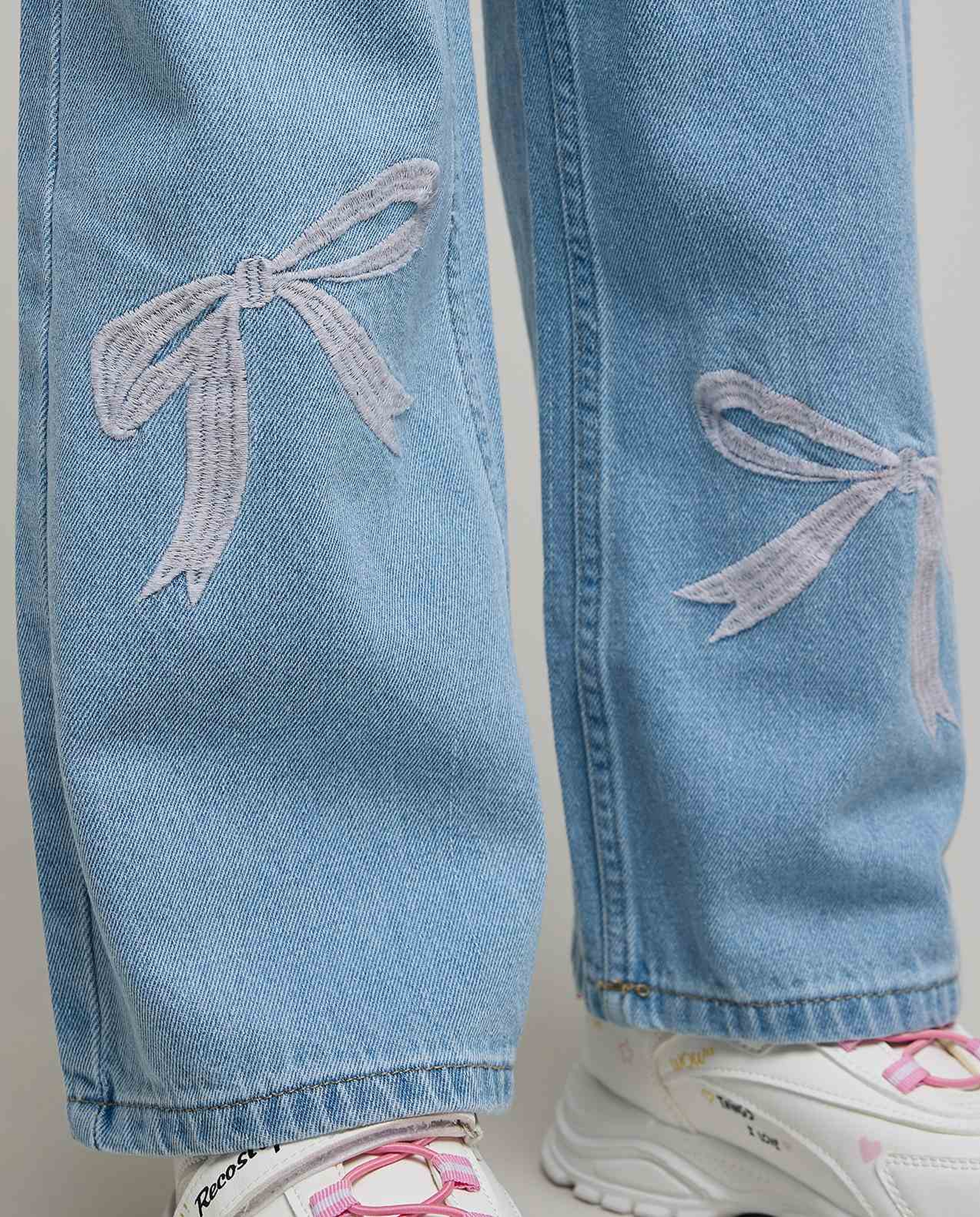 Bow Embroidered Loose Fit Jeans with Button Closure