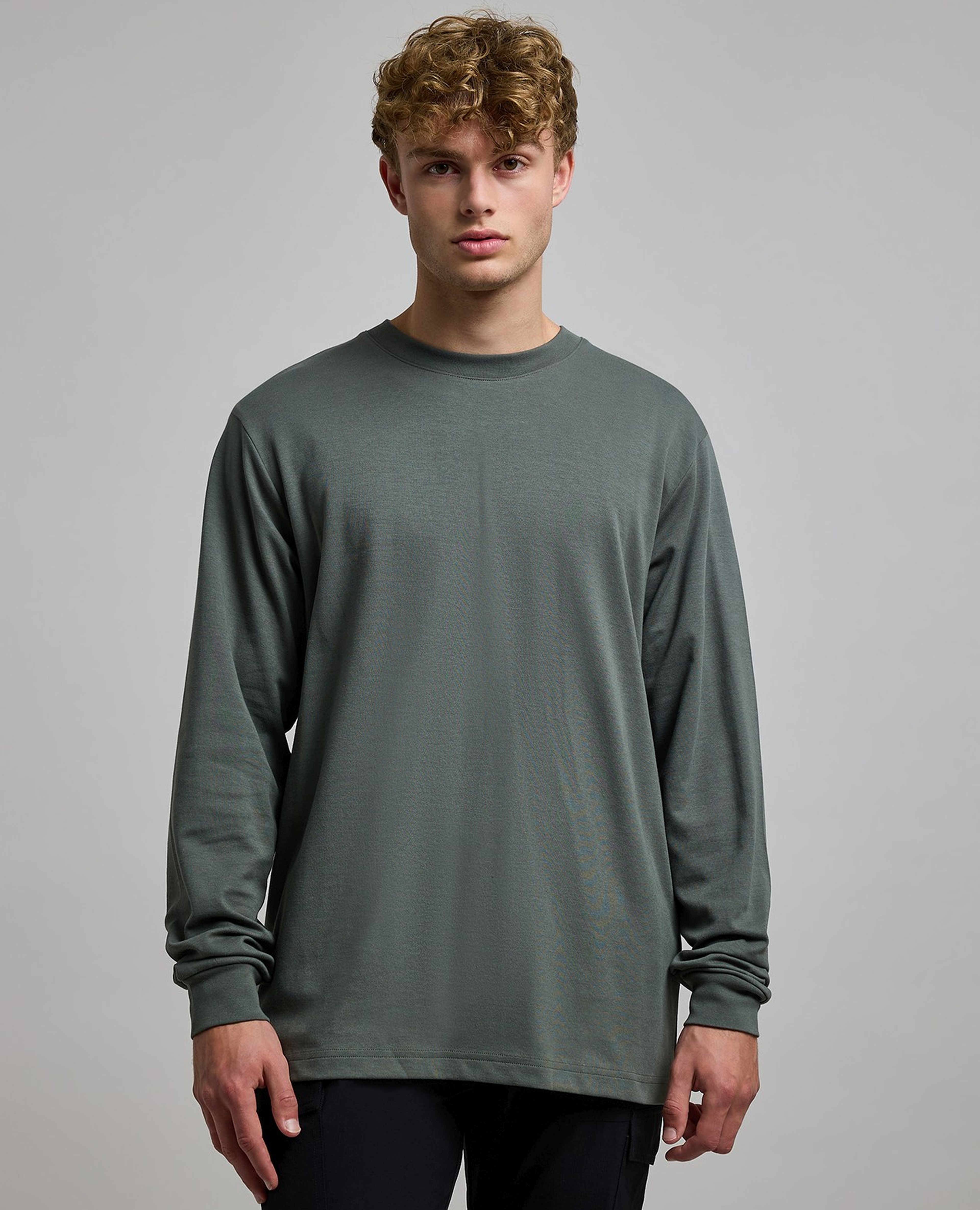 Solid T-Shirt with Crew Neck and Long Sleeves