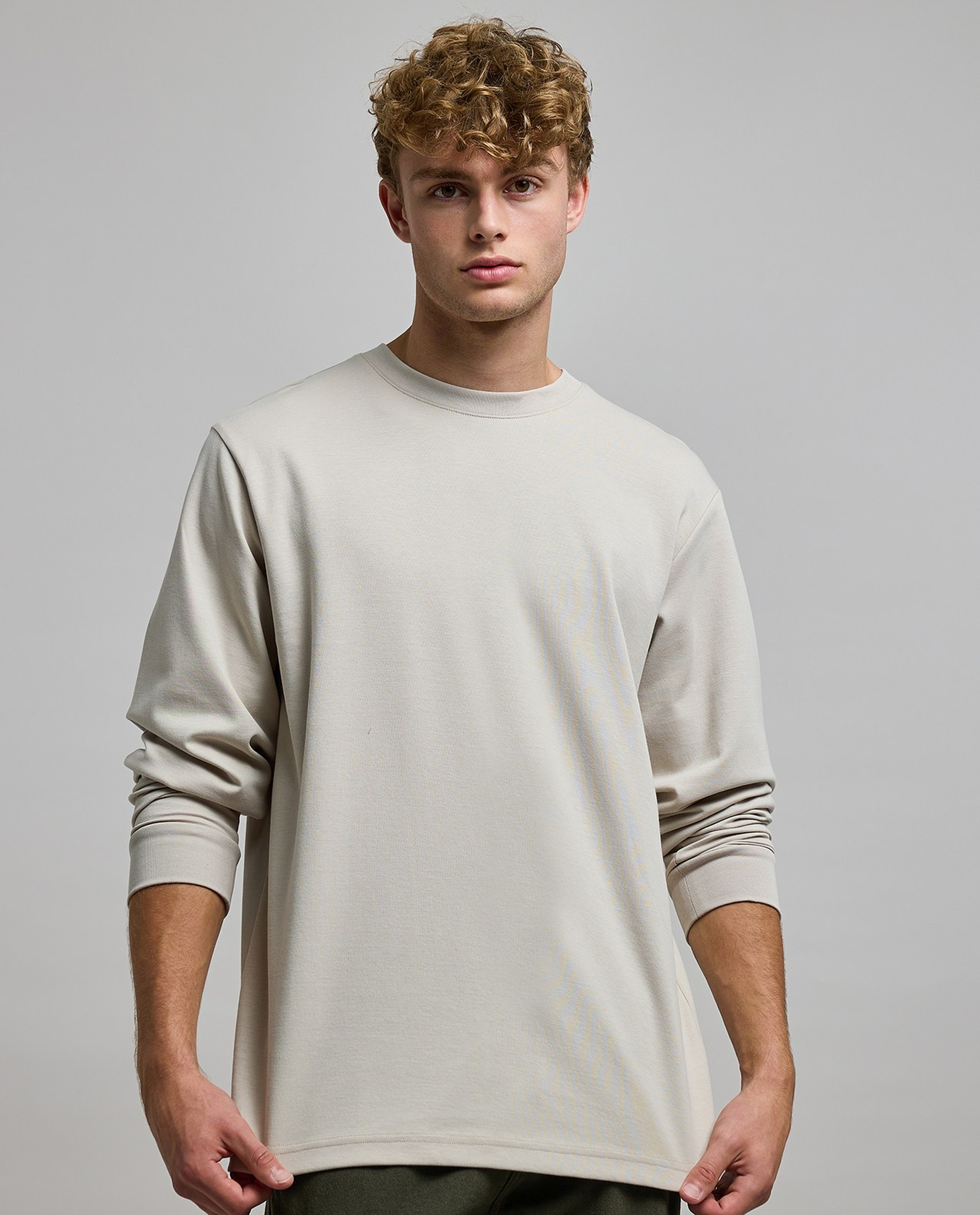 Solid T-Shirt with Crew Neck and Long Sleeves