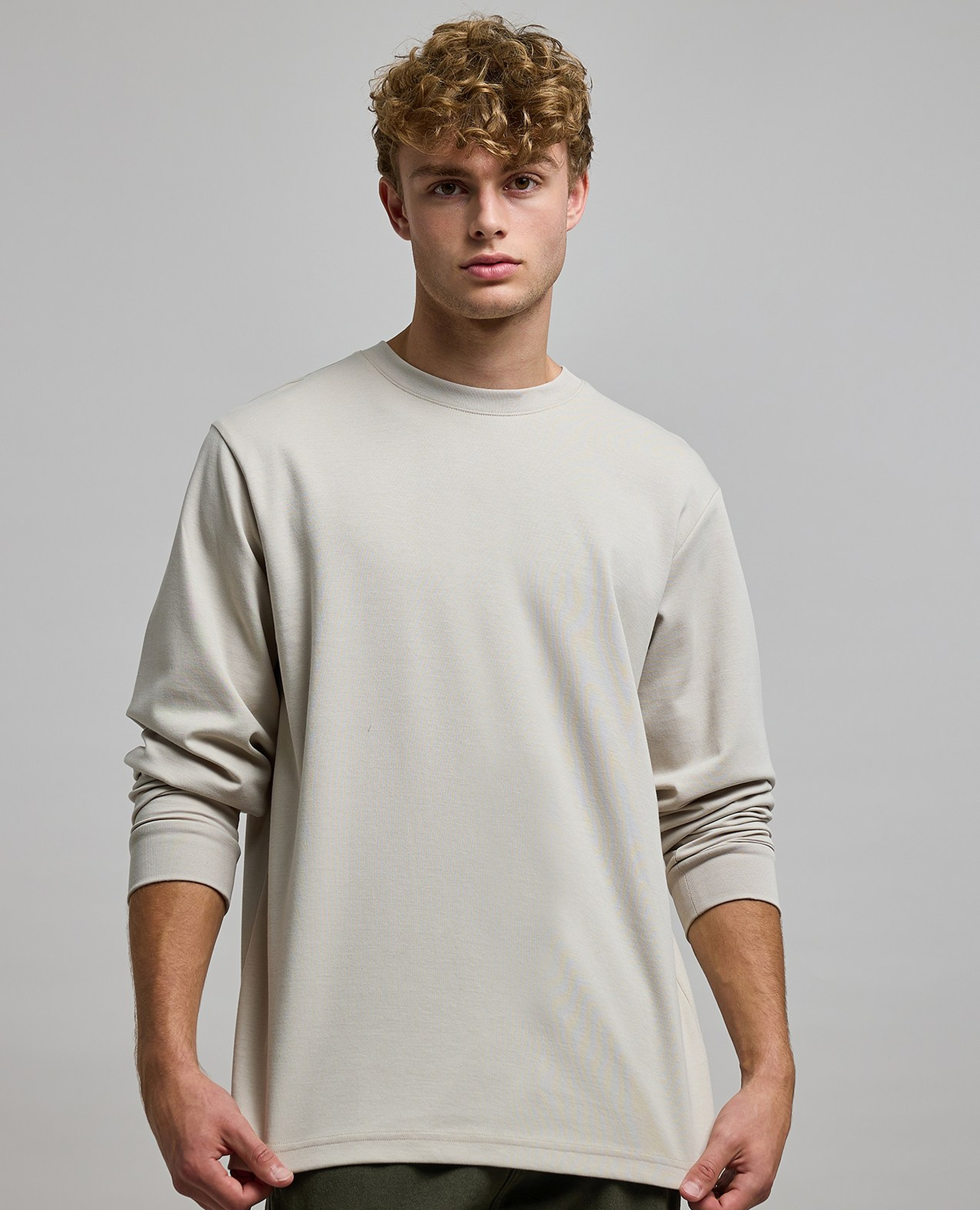 Solid T-Shirt with Crew Neck and Long Sleeves