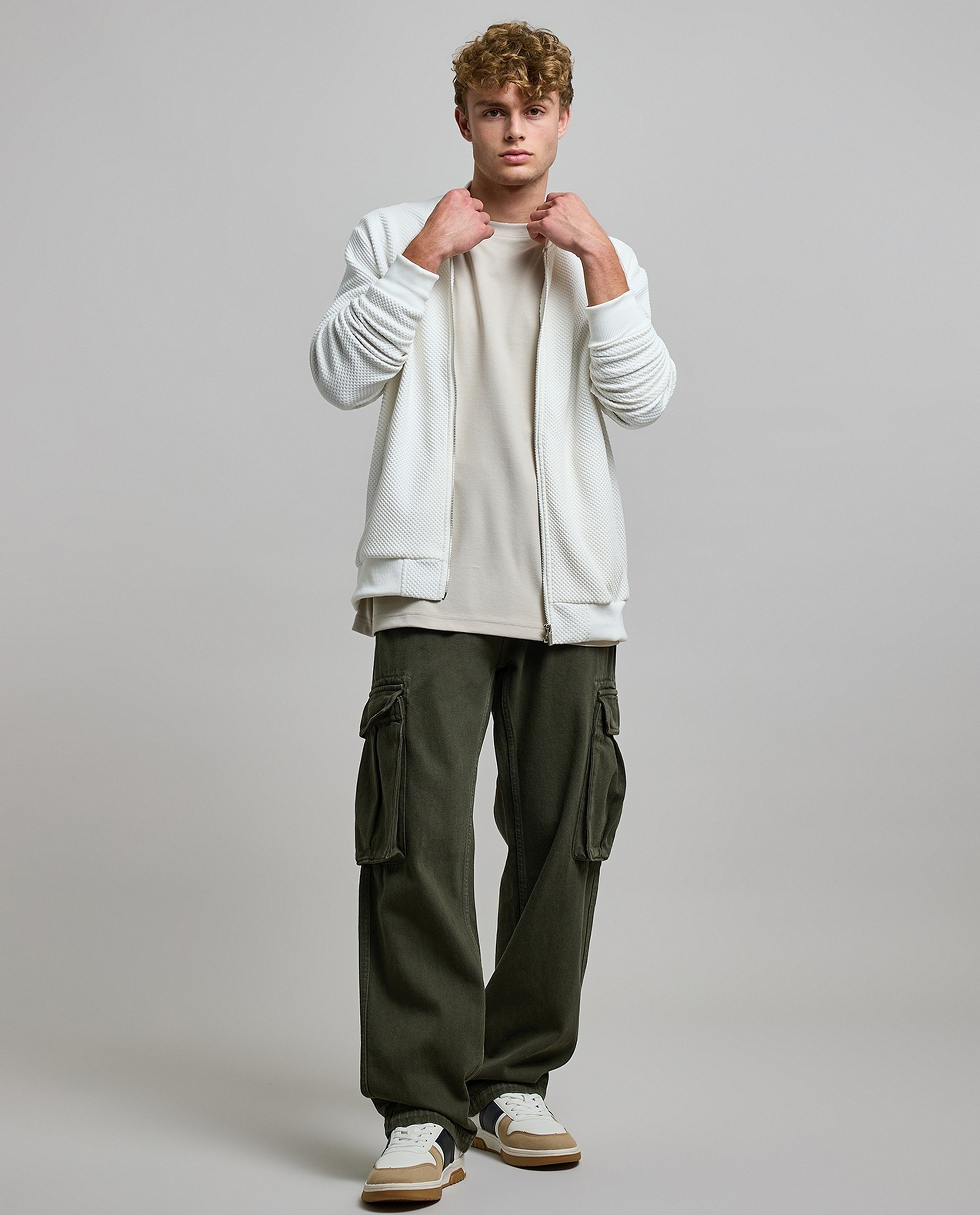 Solid T-Shirt with Crew Neck and Long Sleeves