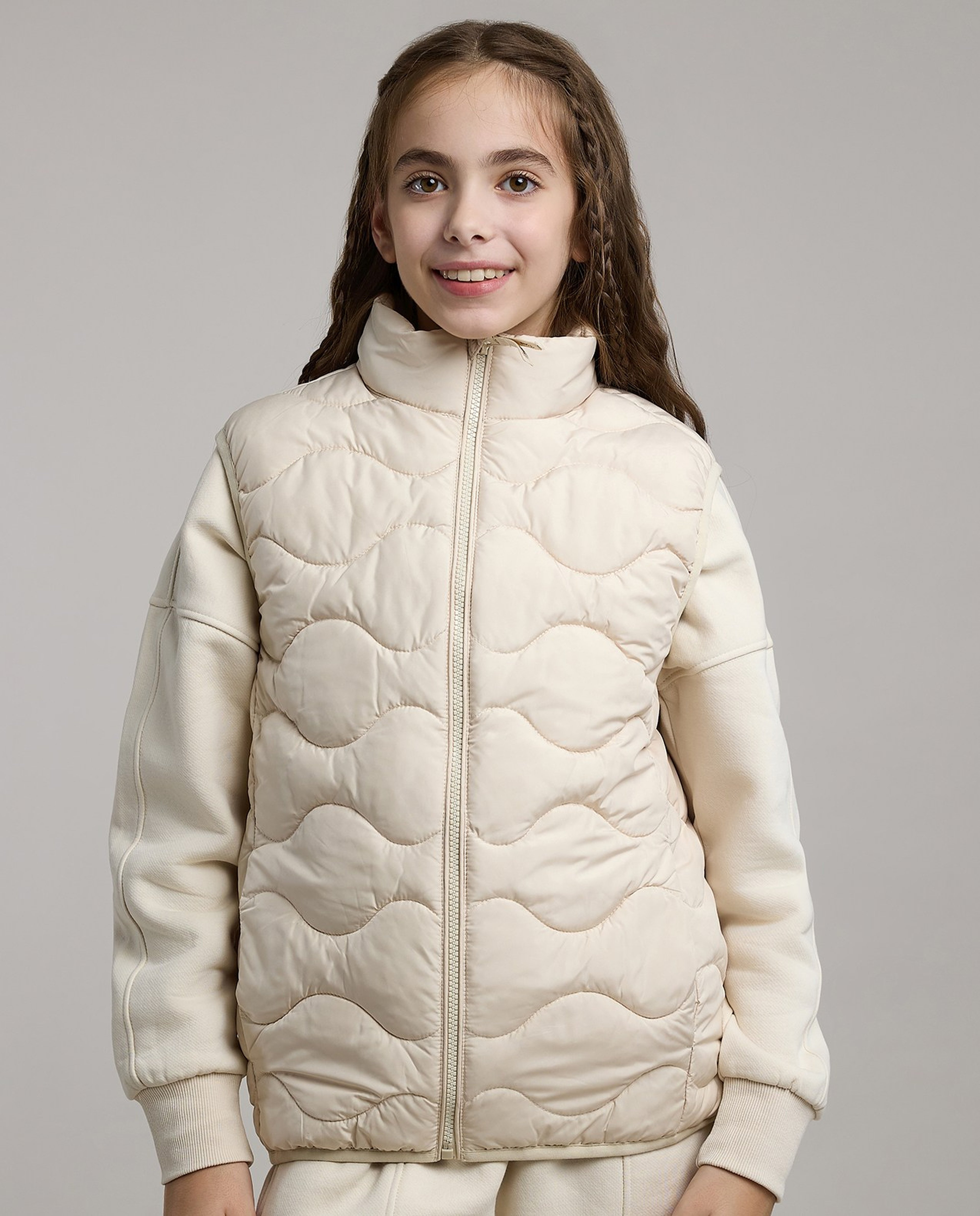Quilted Gilet with Zipper Closure