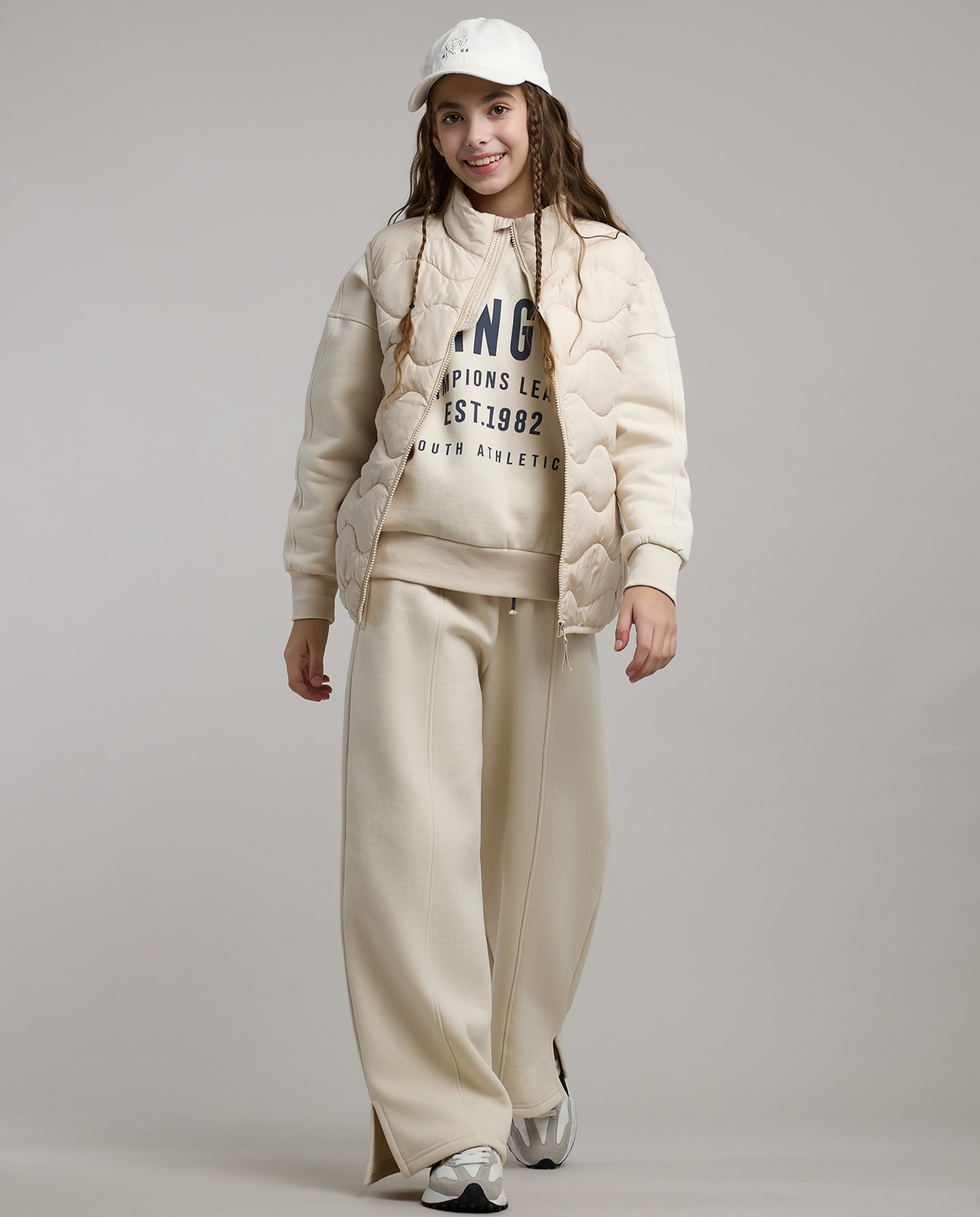 Quilted Gilet with Zipper Closure