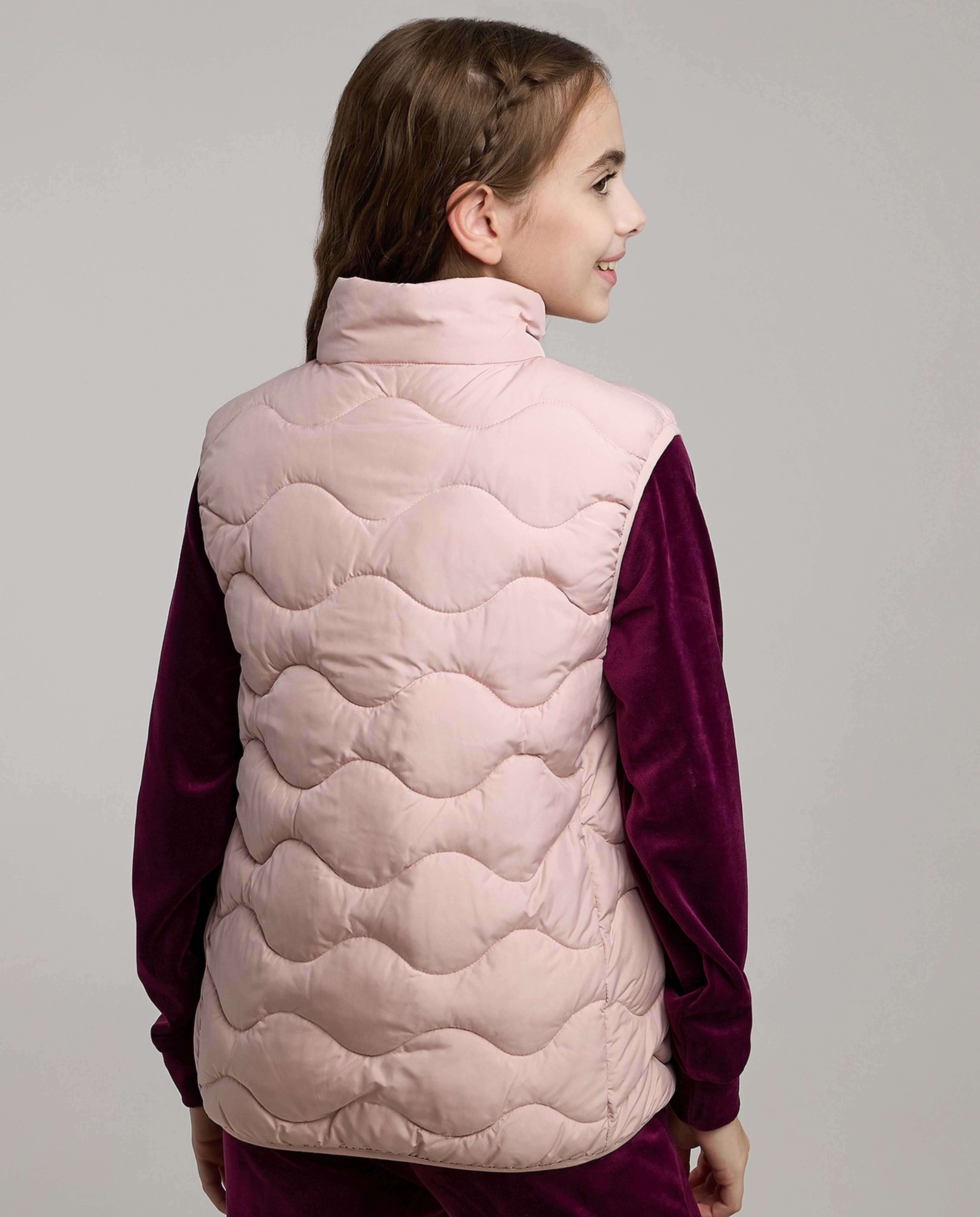 Quilted Gilet with Zipper Closure