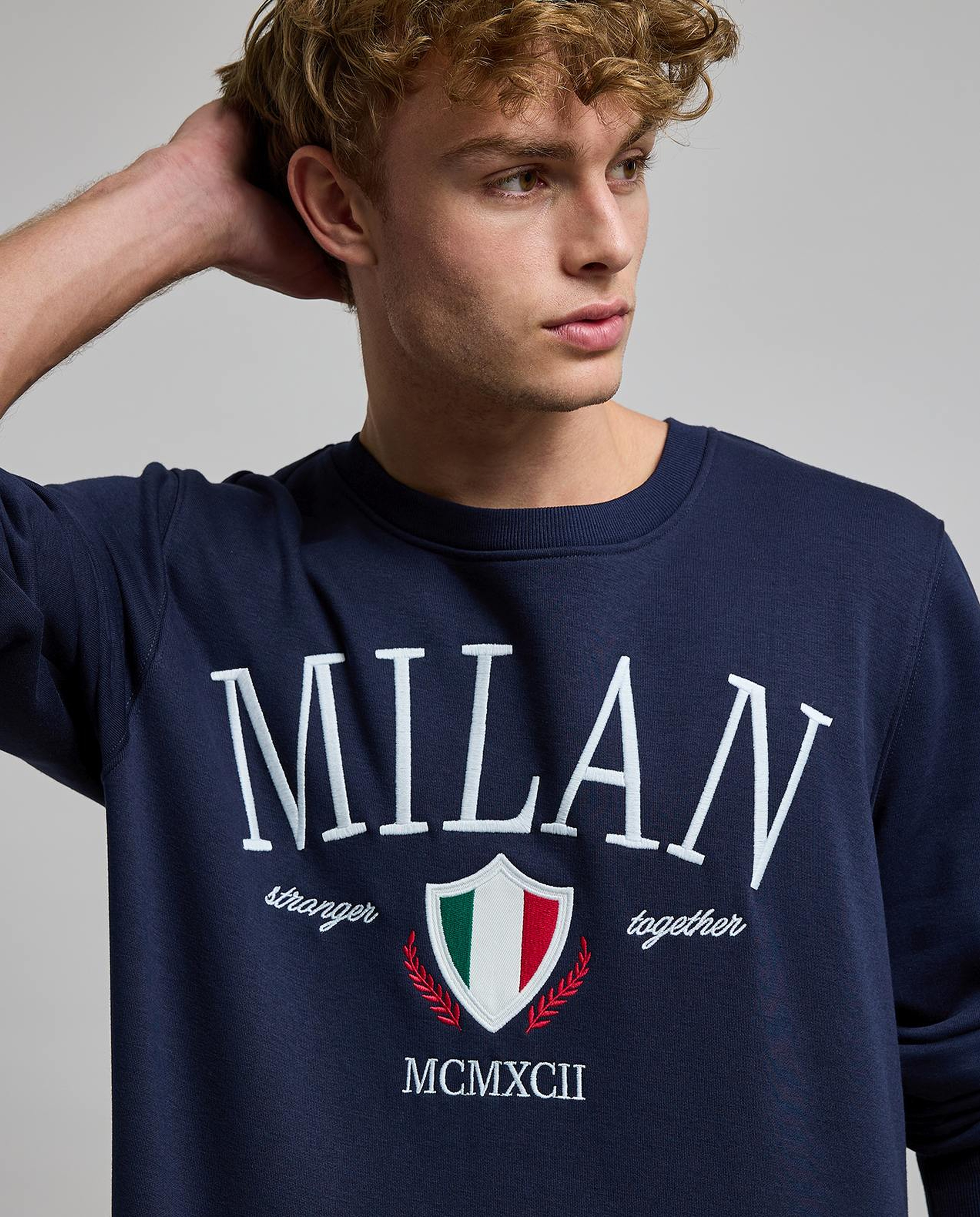 Embroidered Sweatshirt with Crew Neck and Long Sleeves