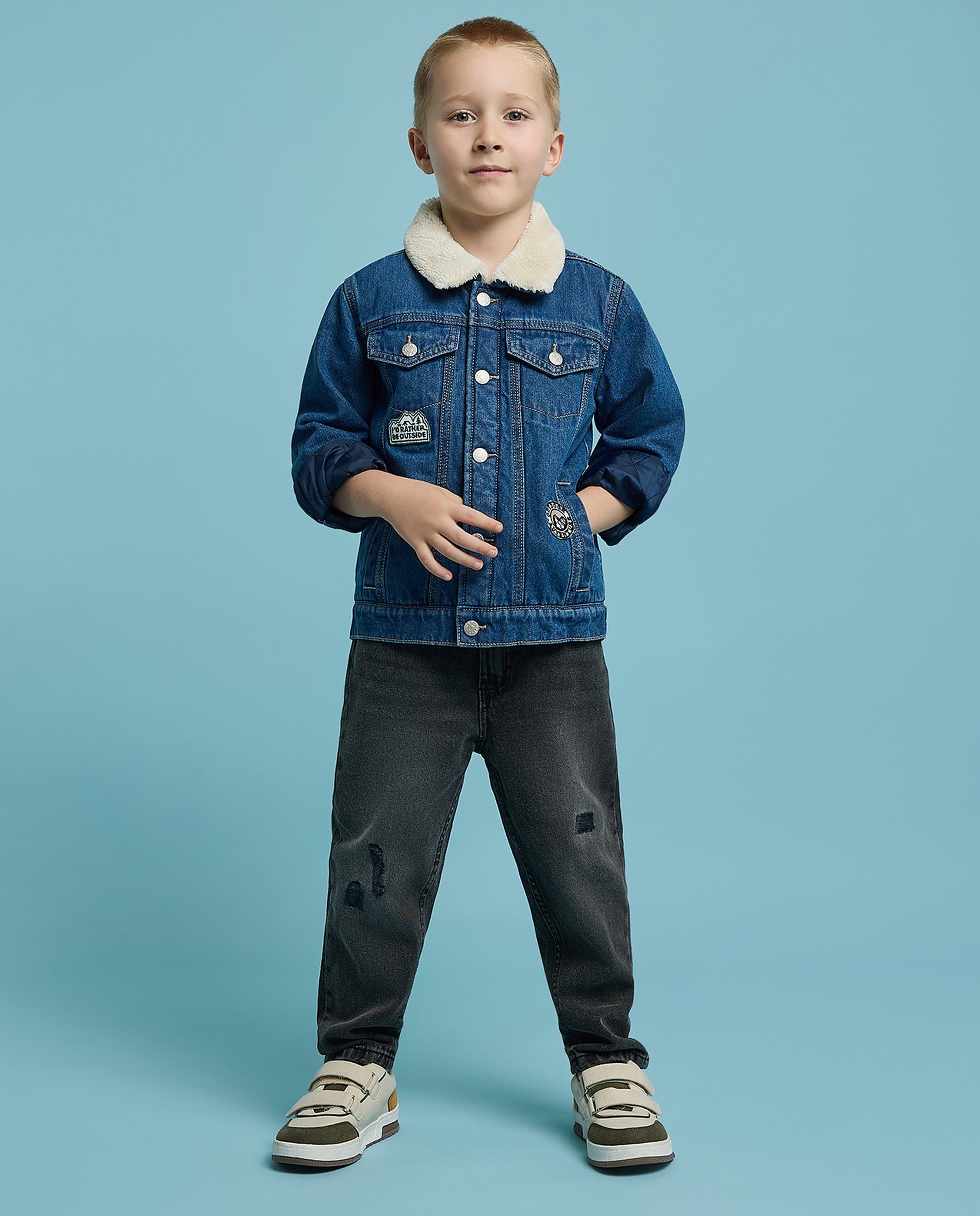 washed denim jacket with long sleeves