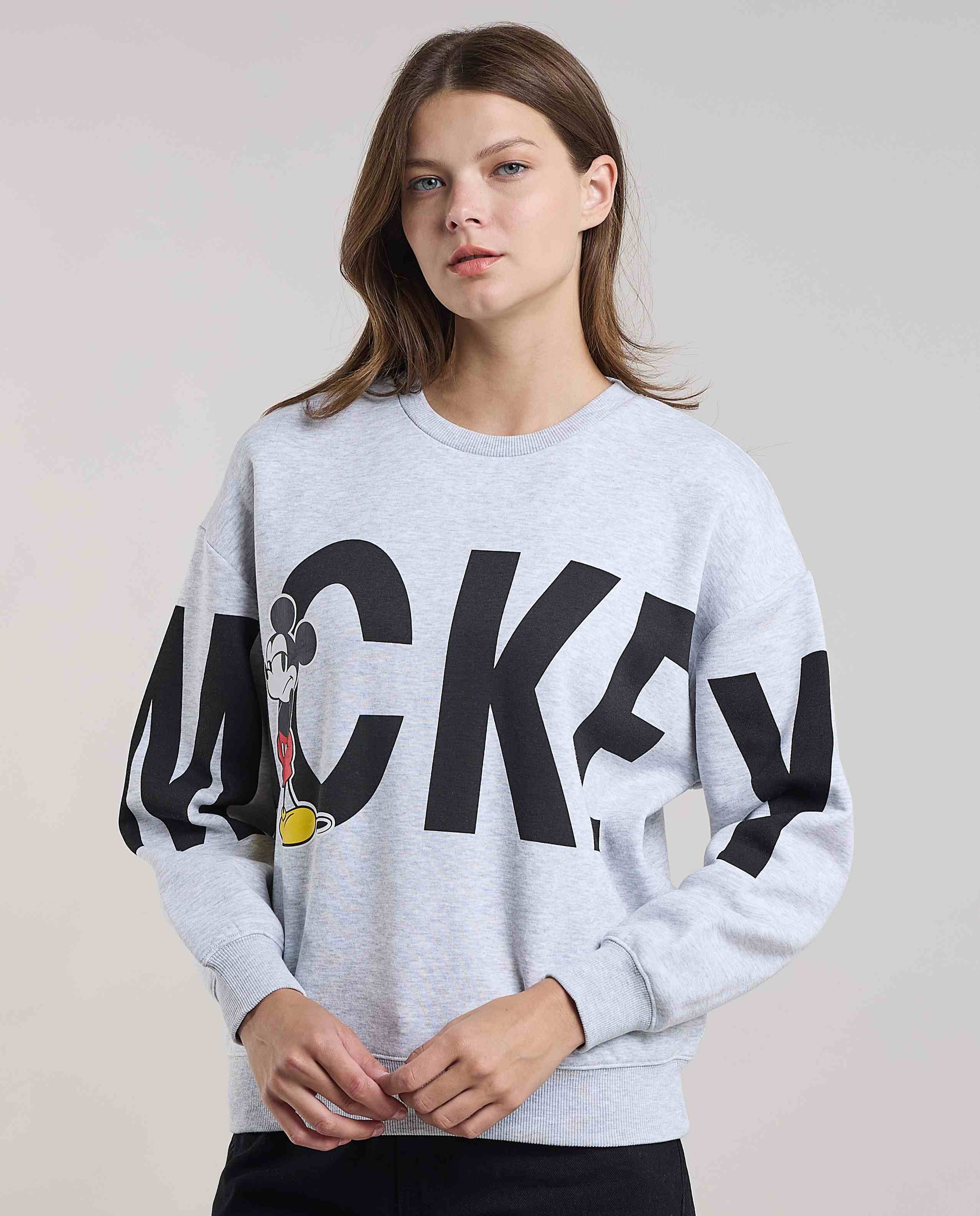 Mickey Mouse Print Sweatshirt with Crew Neck and Long Sleeves