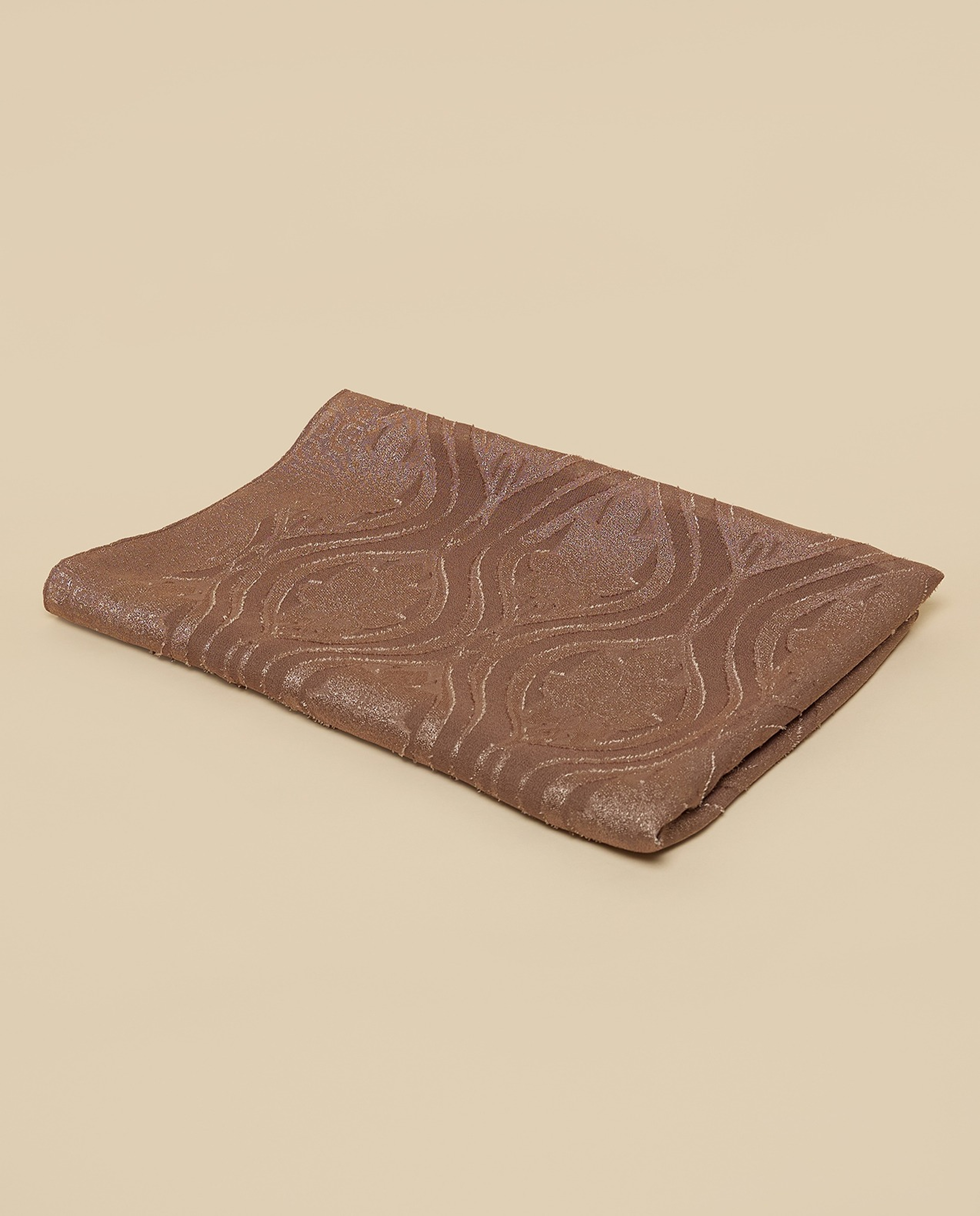 Self Patterned Scarf