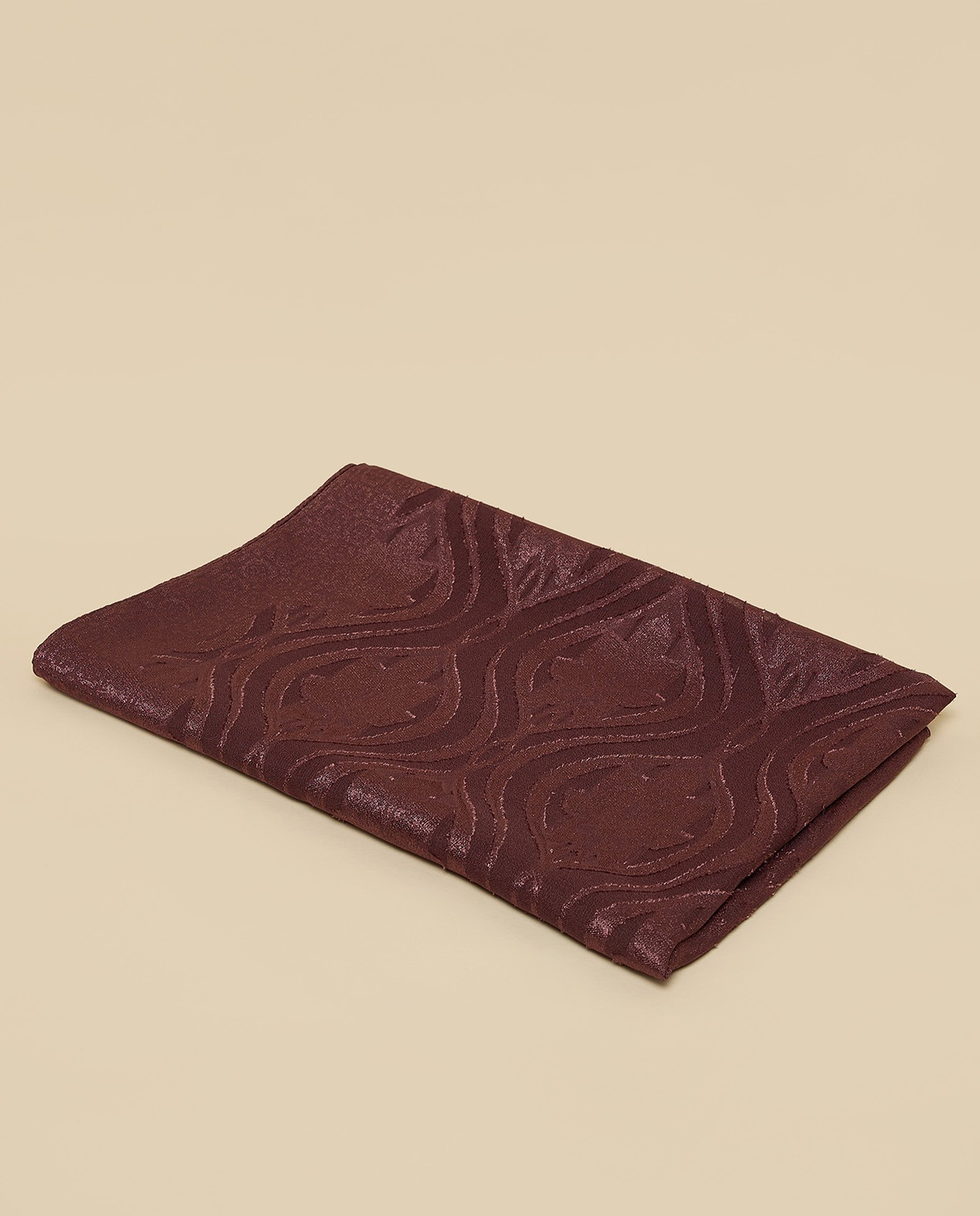 Self Patterned Scarf