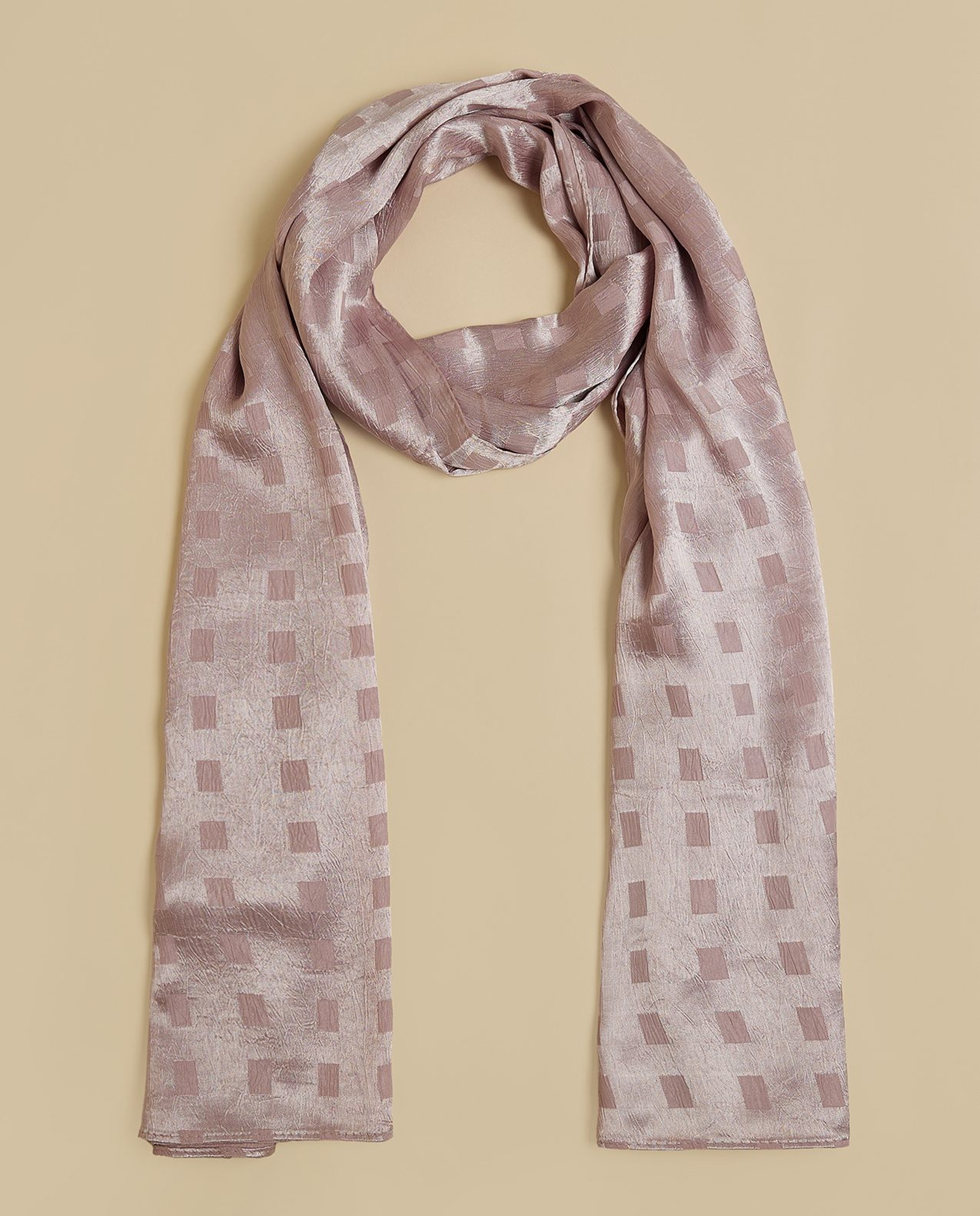 Self Patterned Scarf