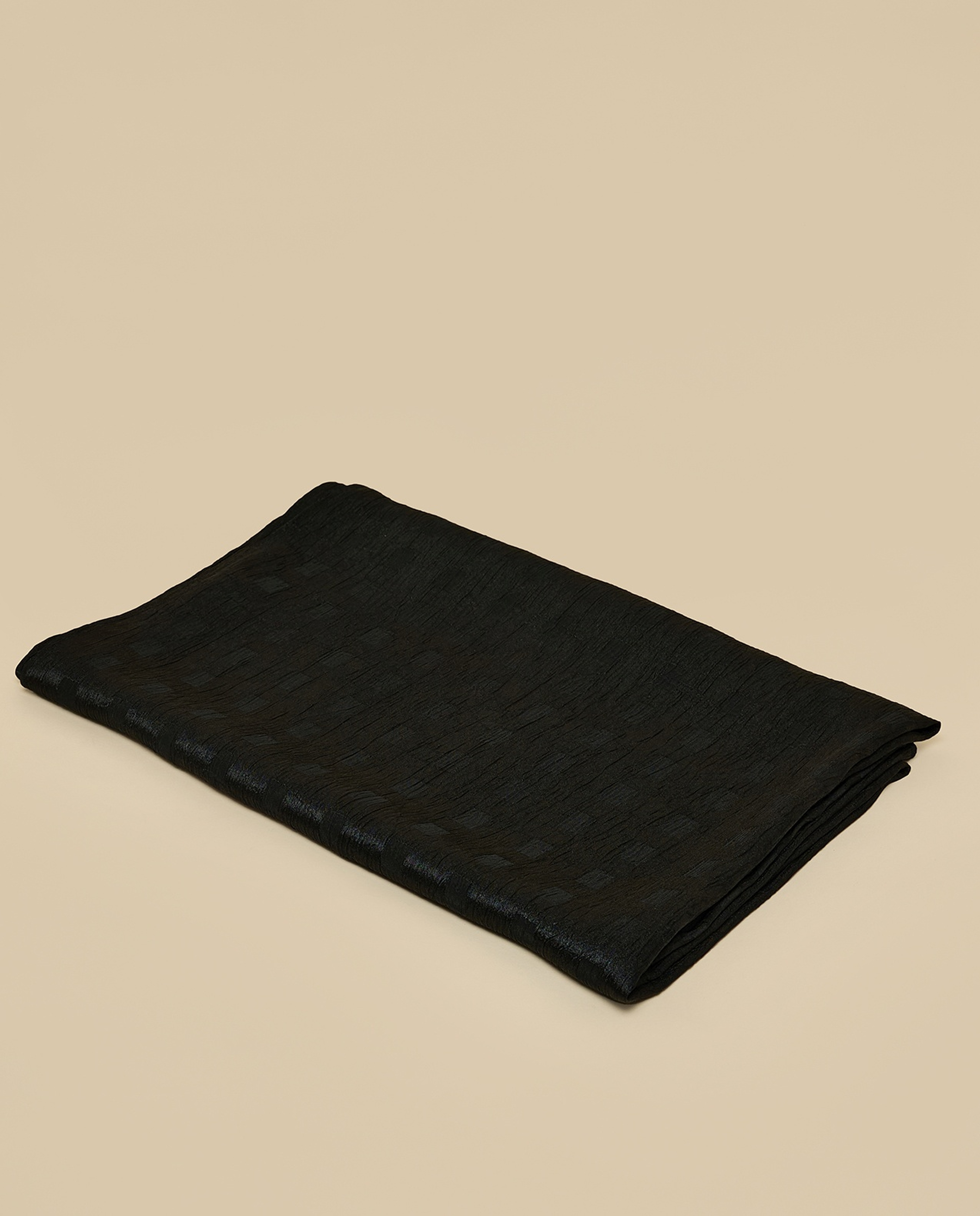 Self Patterned Scarf