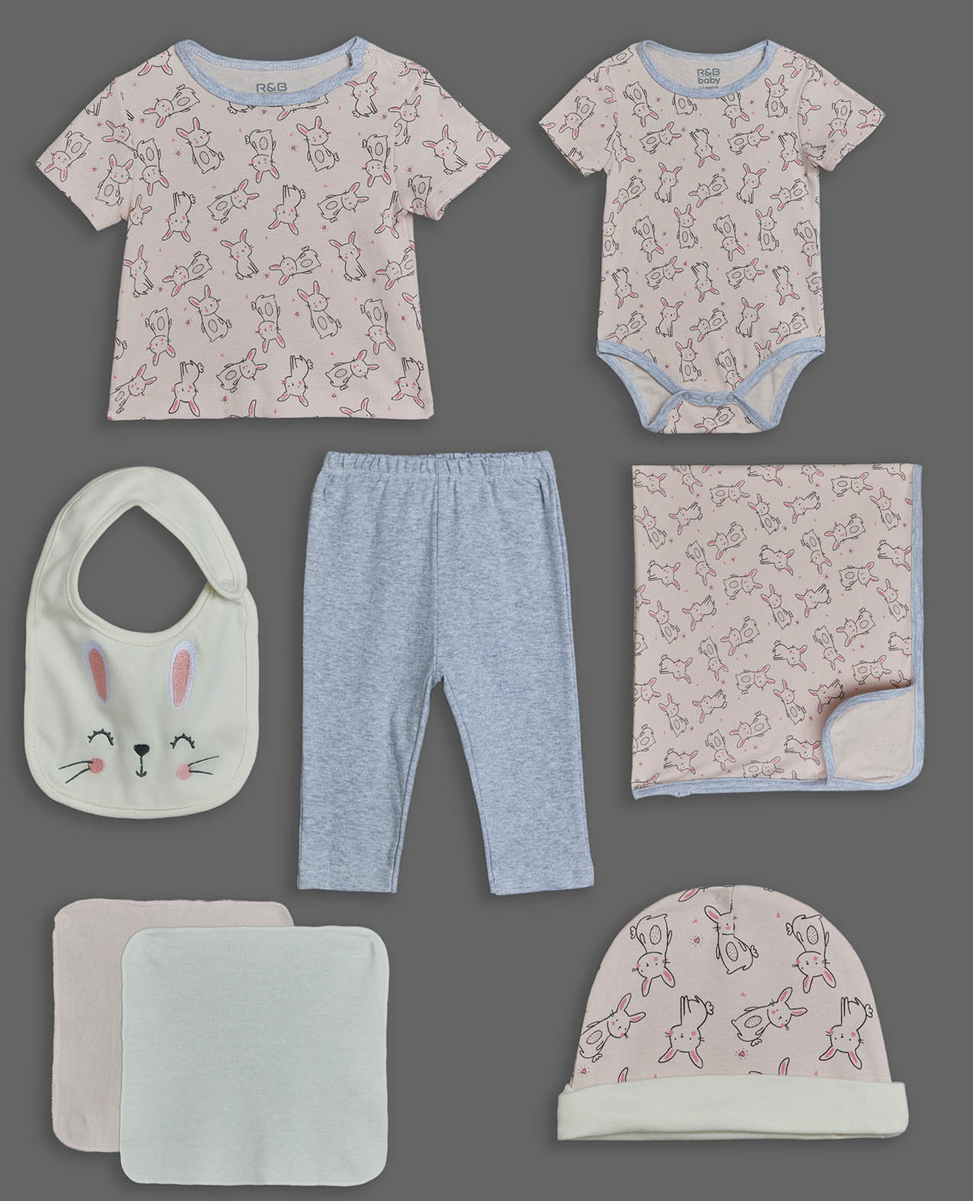 طقم هدية حديثي الولادة