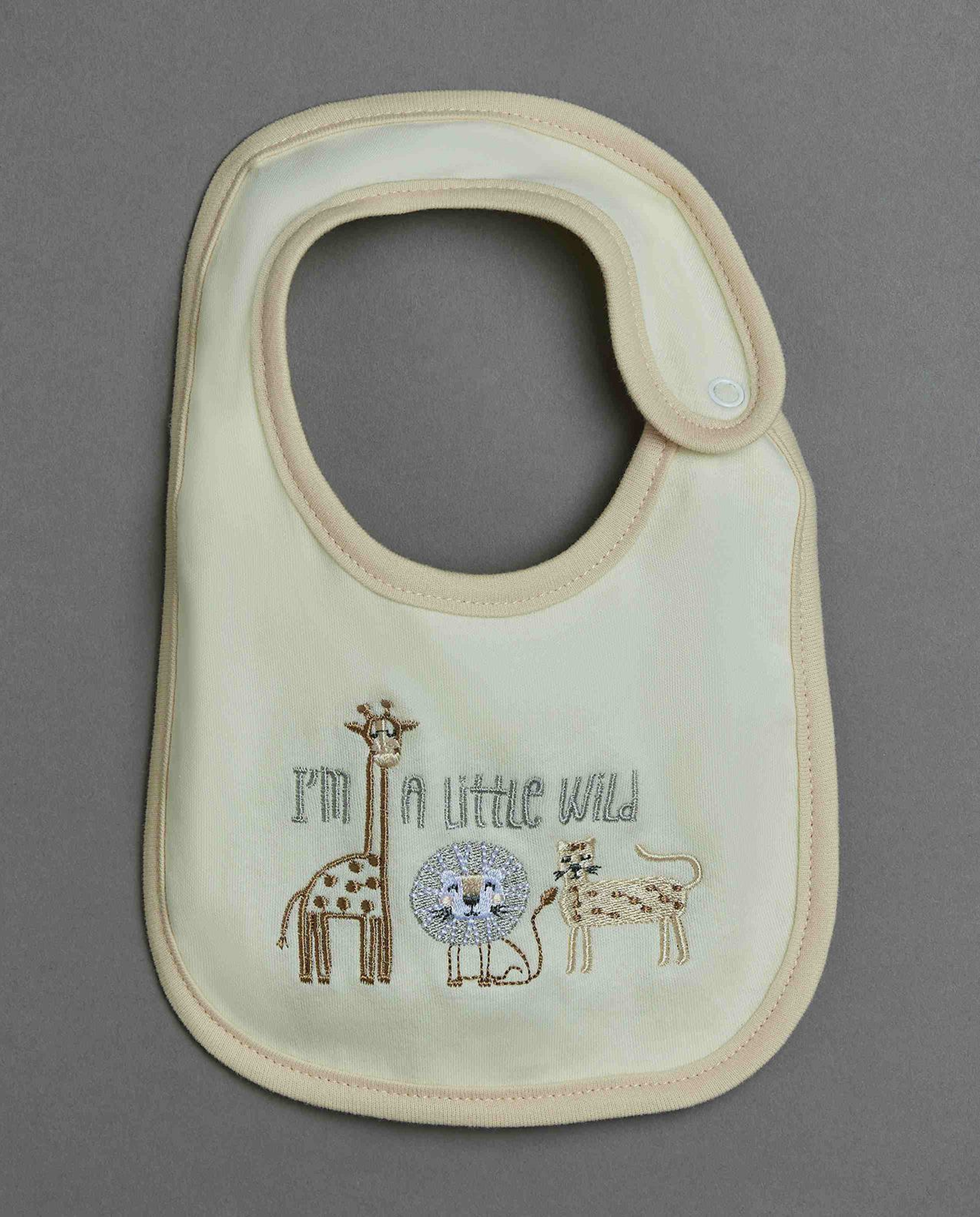 Newborn's Clothing Gift Set