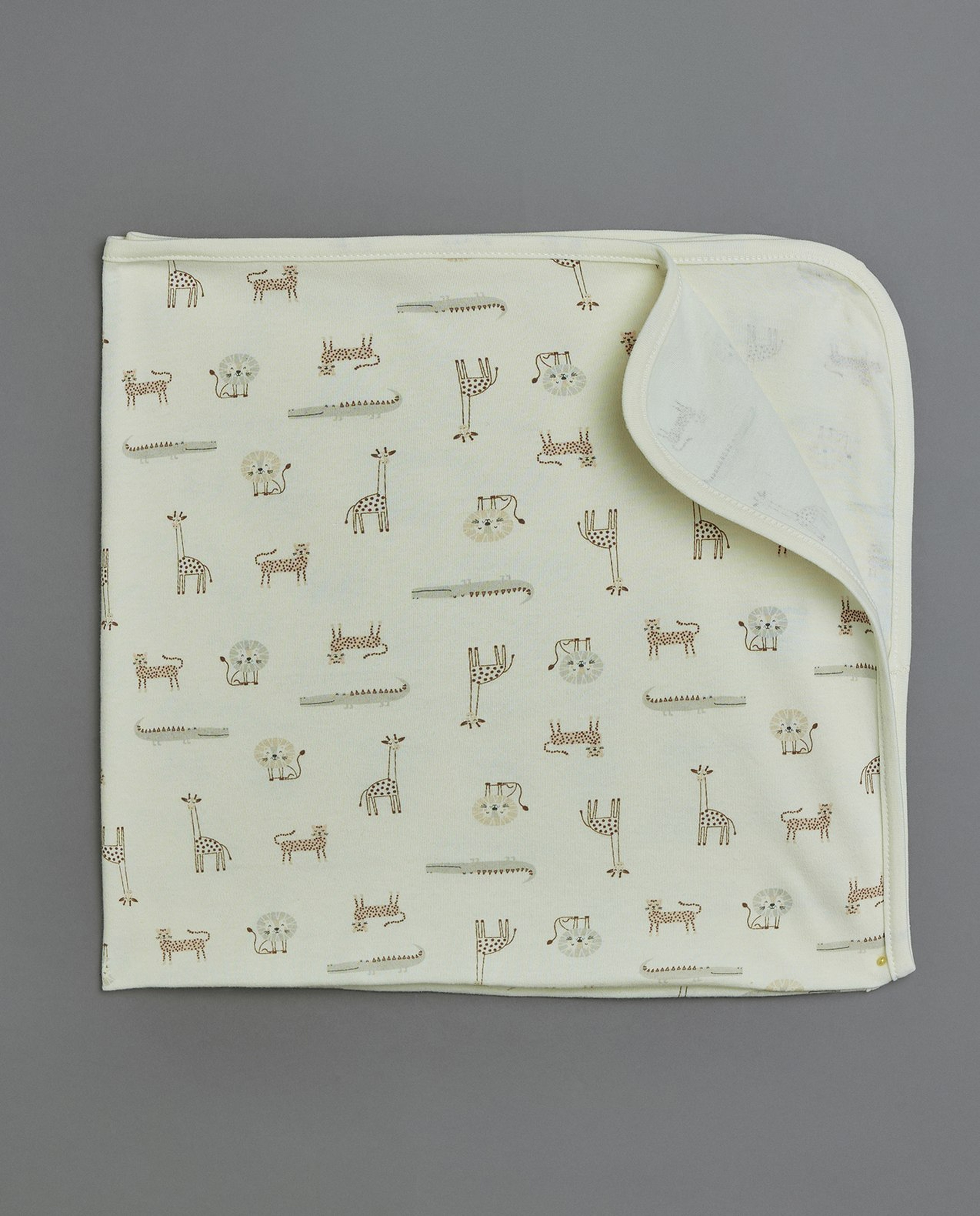 Newborn's Clothing Gift Set