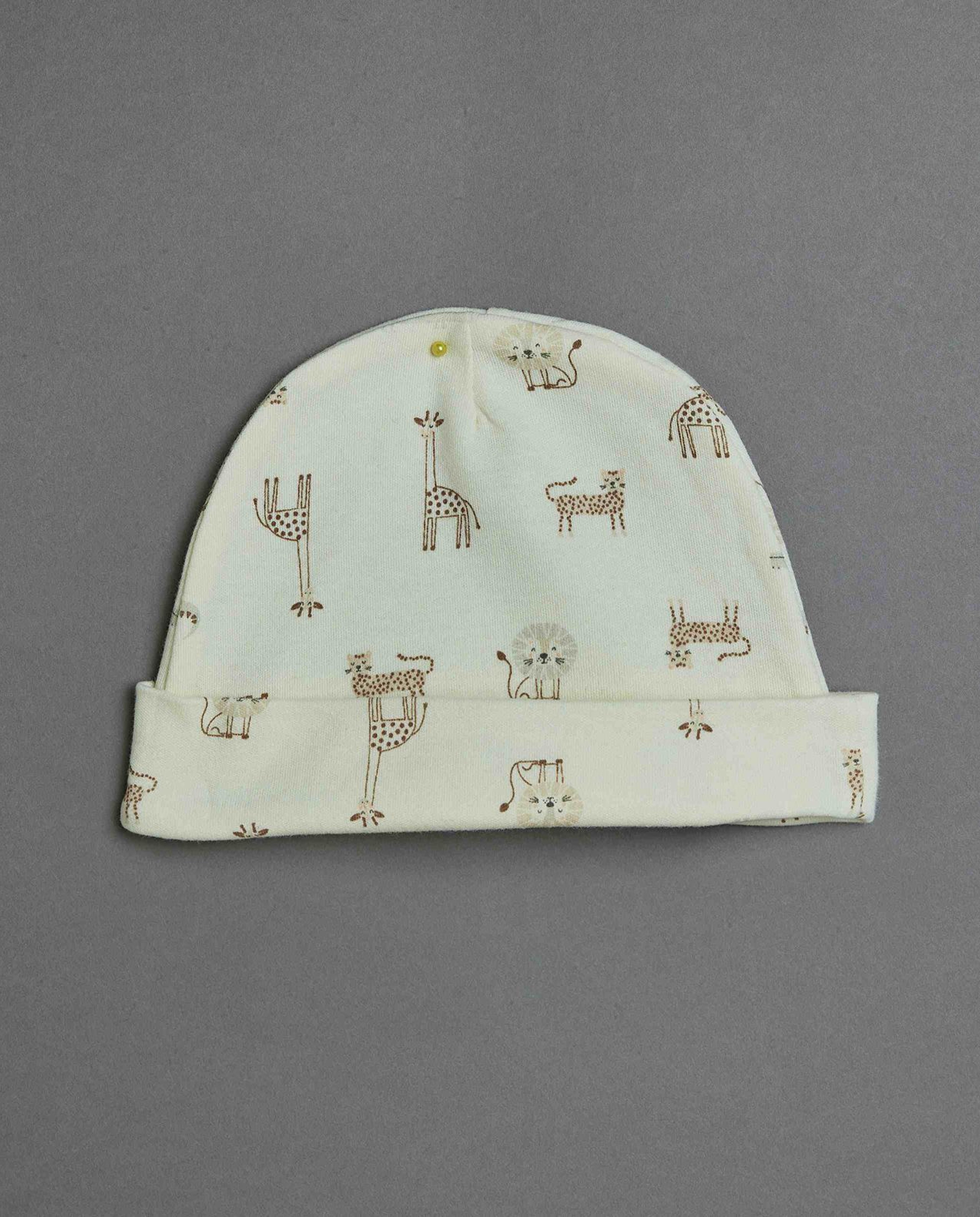 Newborn's Clothing Gift Set