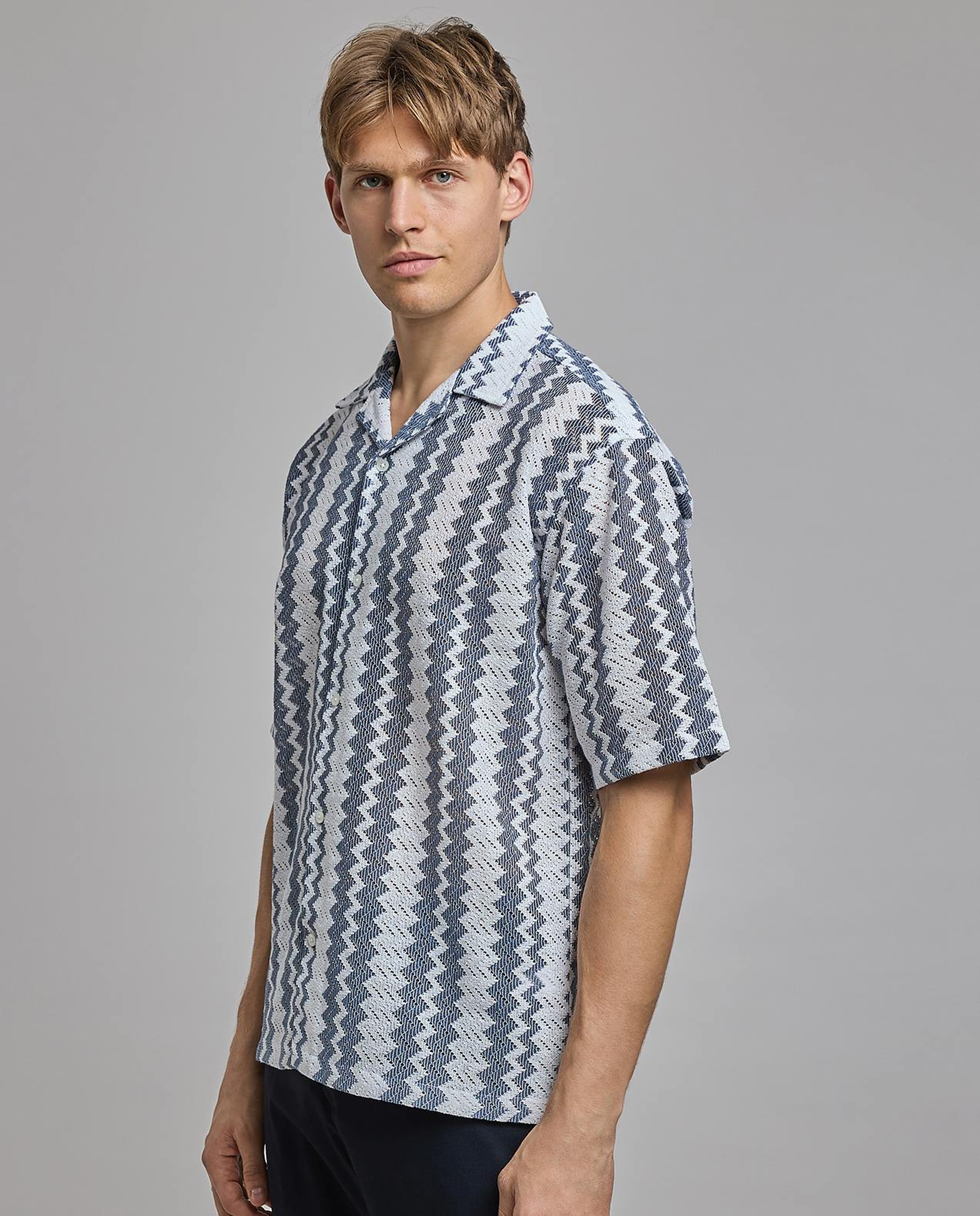 Patterned Shirt with Revere Collar and Short Sleeves