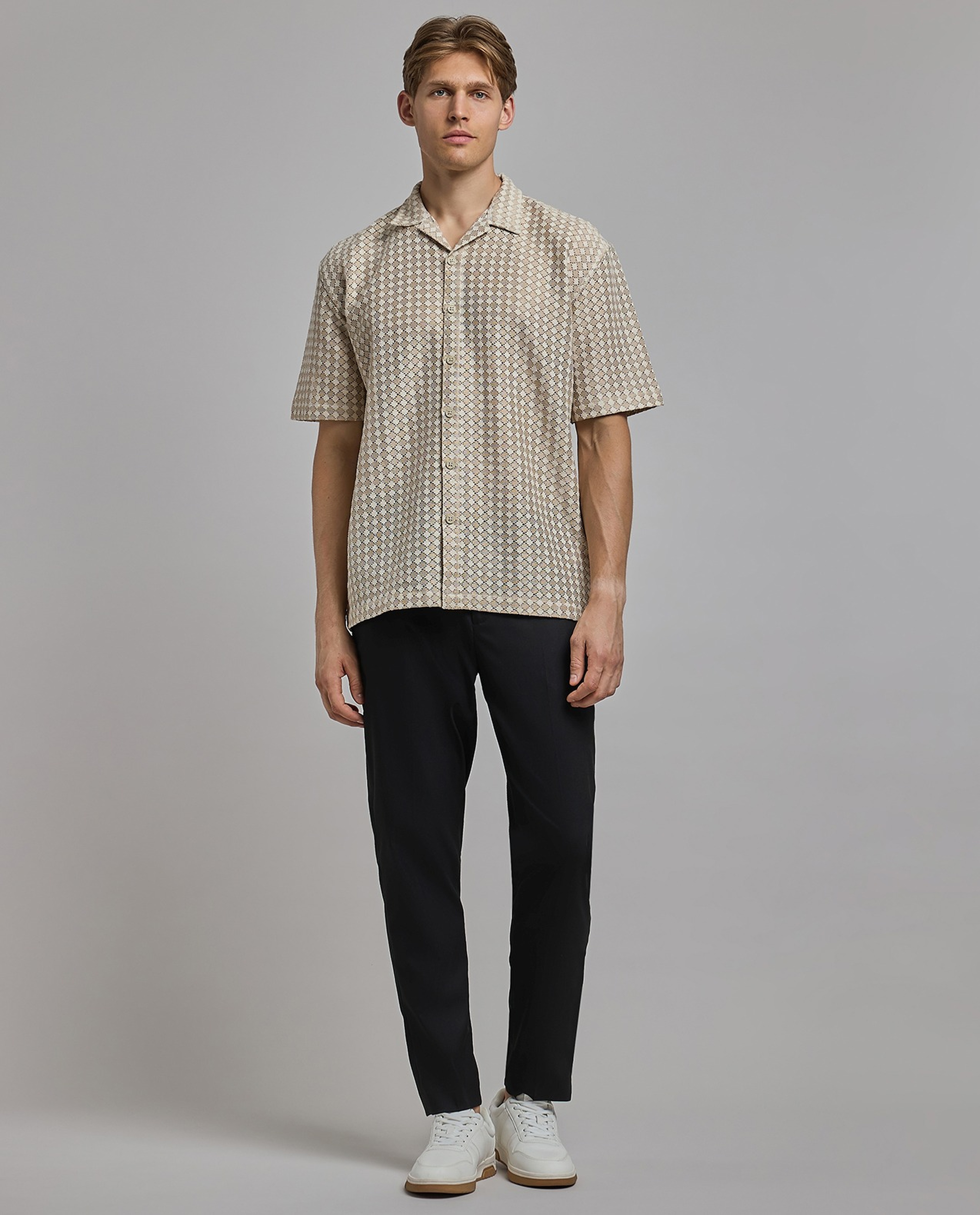 Patterned Shirt with Revere Collar and Short Sleeves