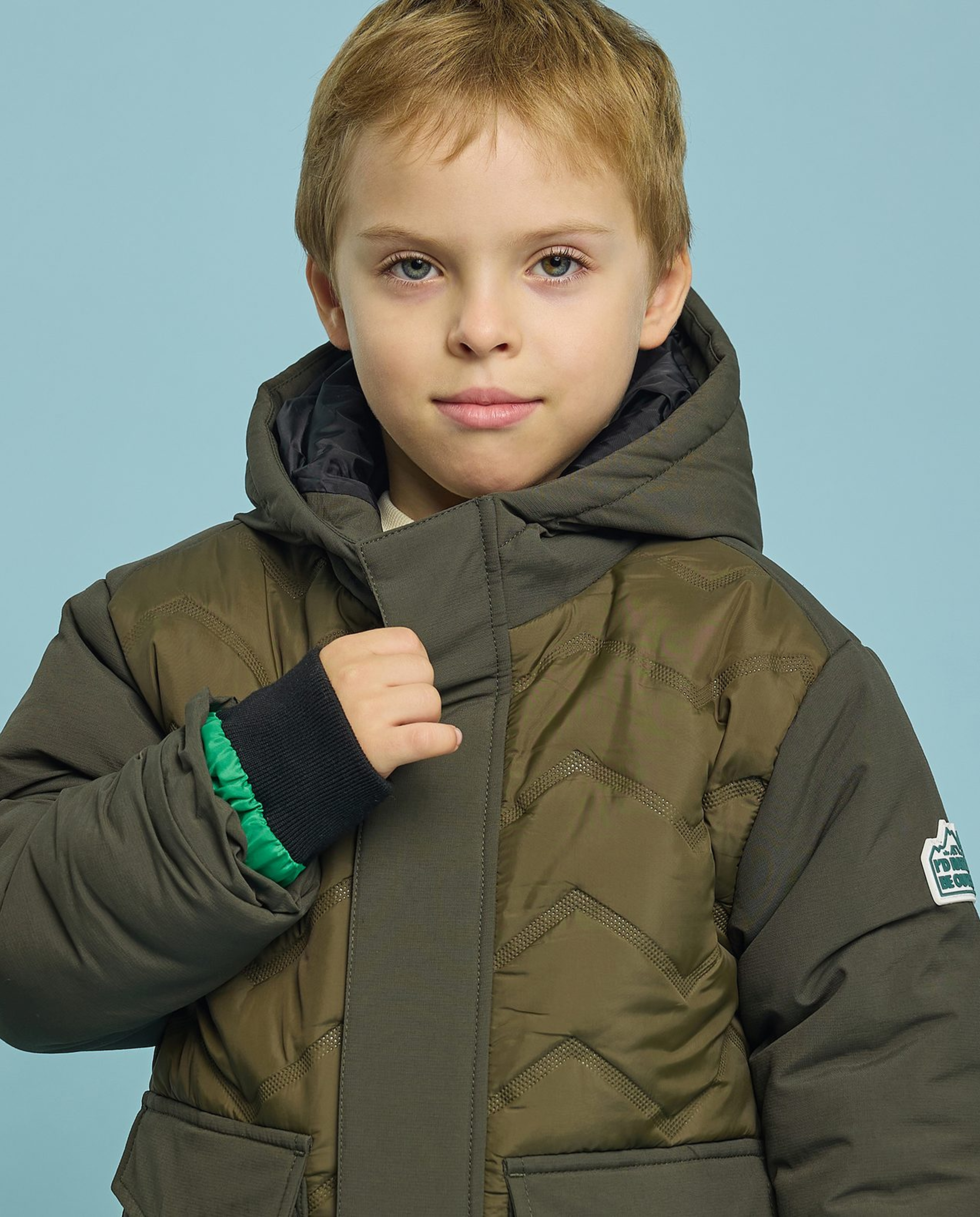 Solid Hooded Jacket with Zipper Closure