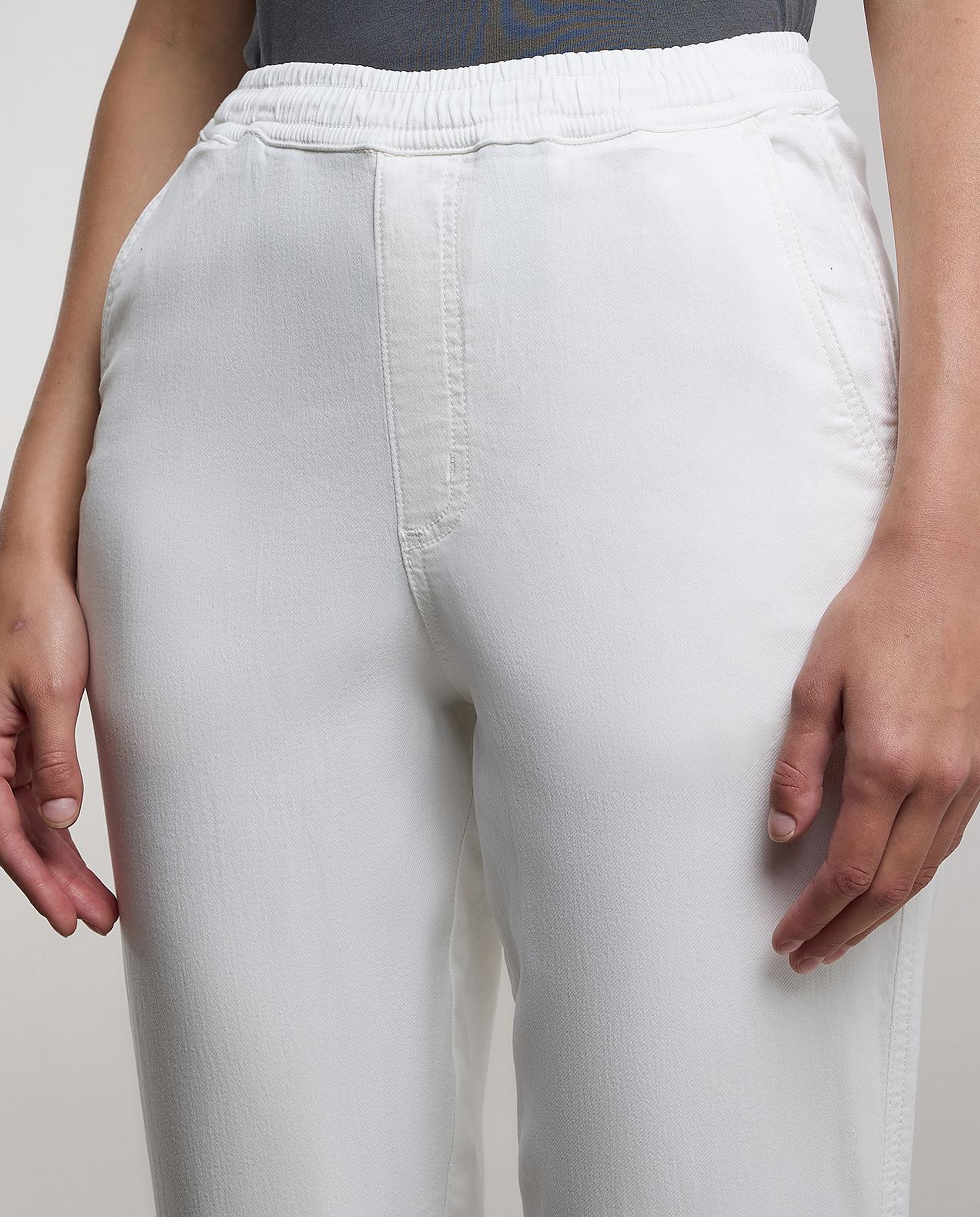 Solid Jeggings with Elastic Waist